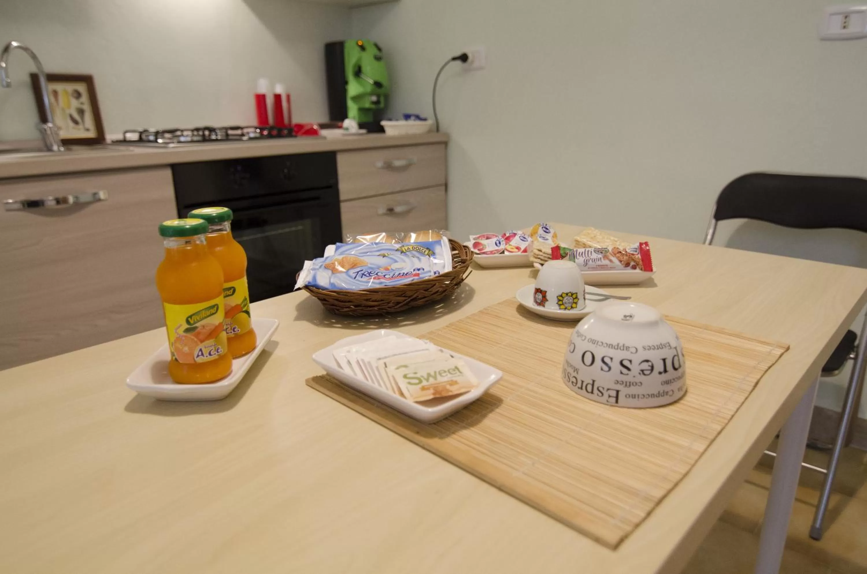 Food and drinks in Efesto Bed & Breakfast