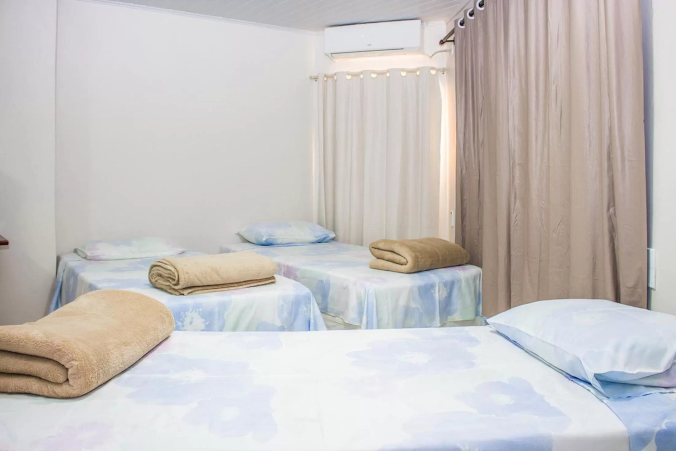 Bed in Hotel Paradizzo