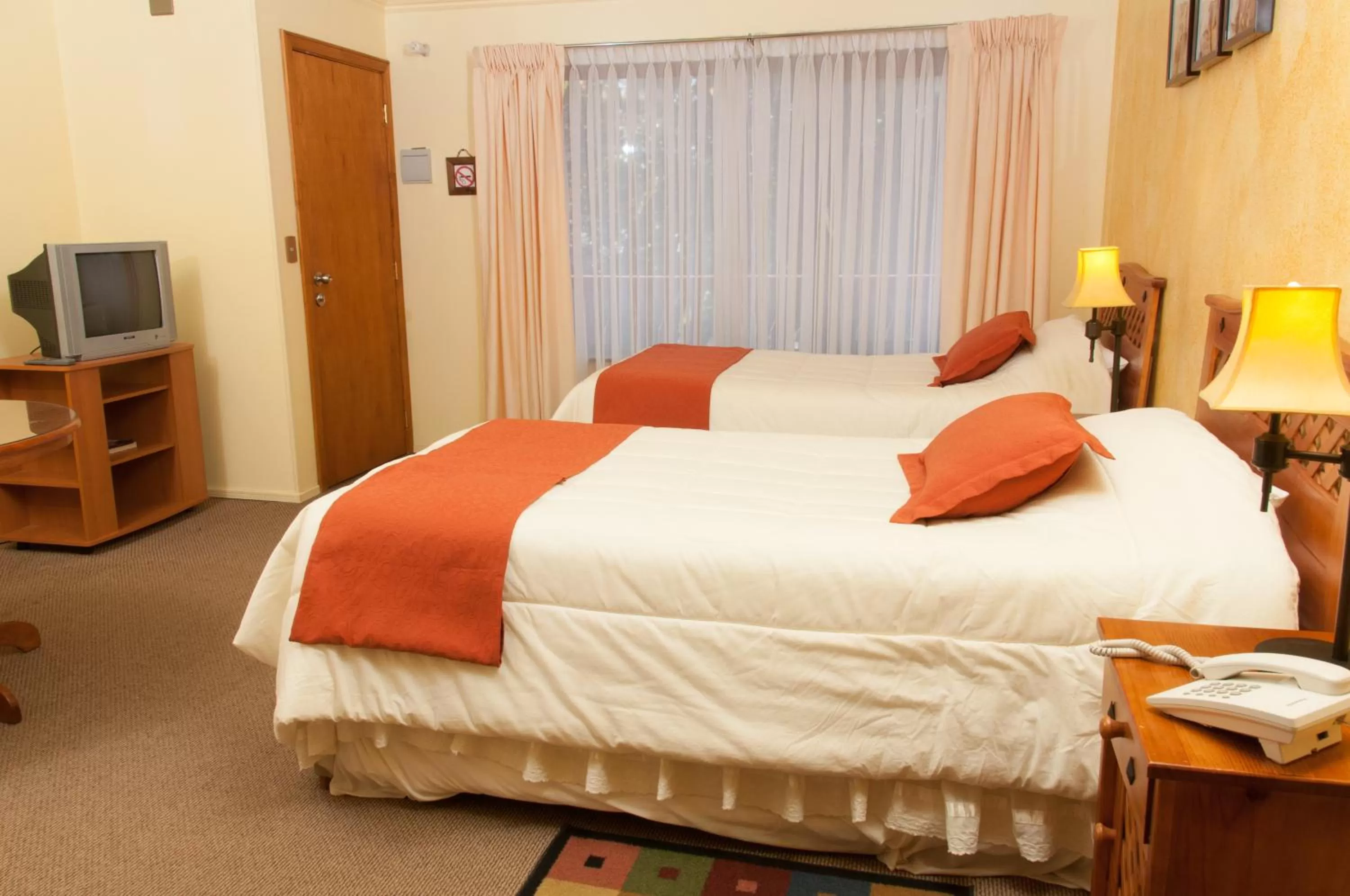 Bedroom, Bed in Apart Hotel Blumenau