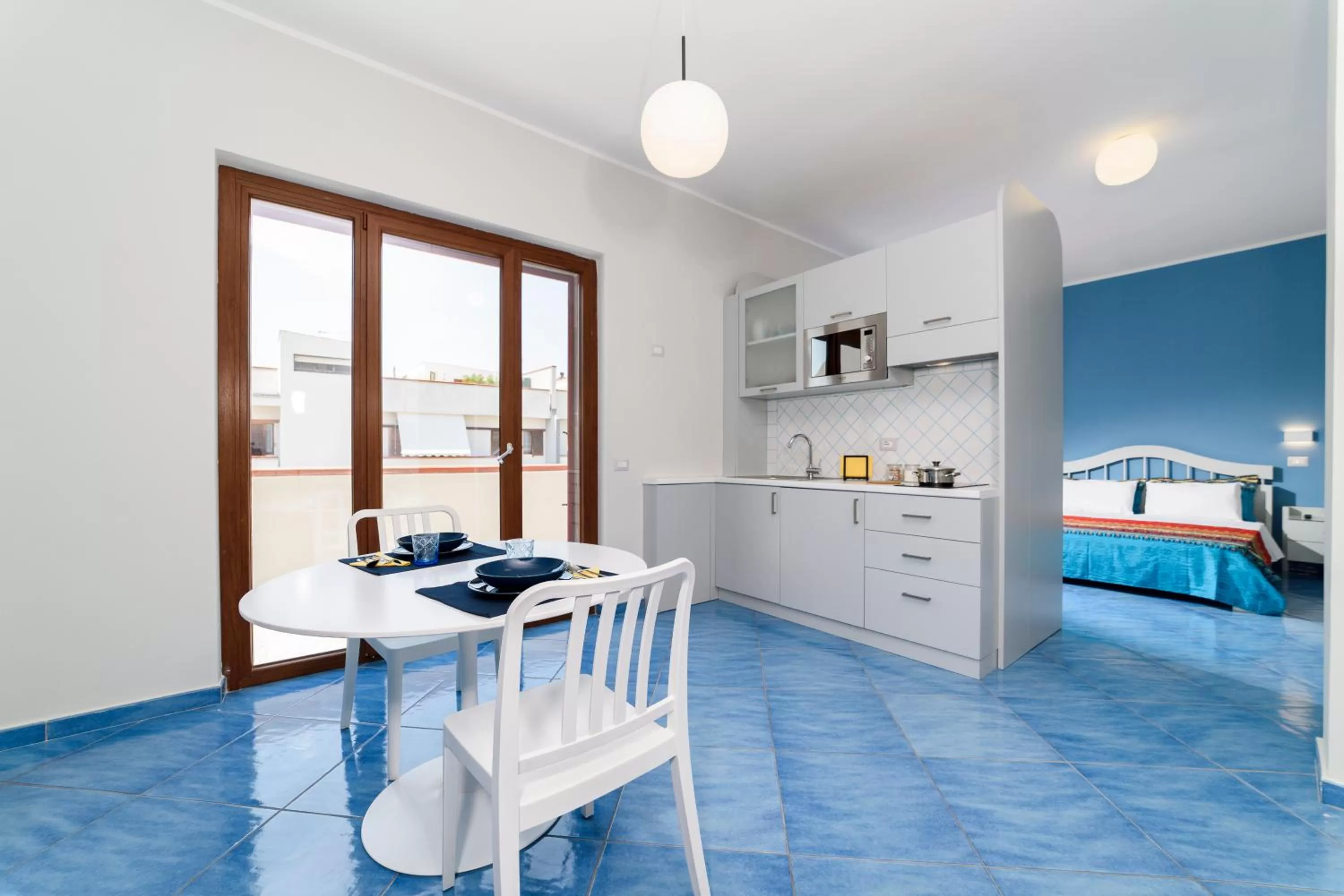 Balcony/Terrace, Kitchen/Kitchenette in Il Papavero Residence Arbostella