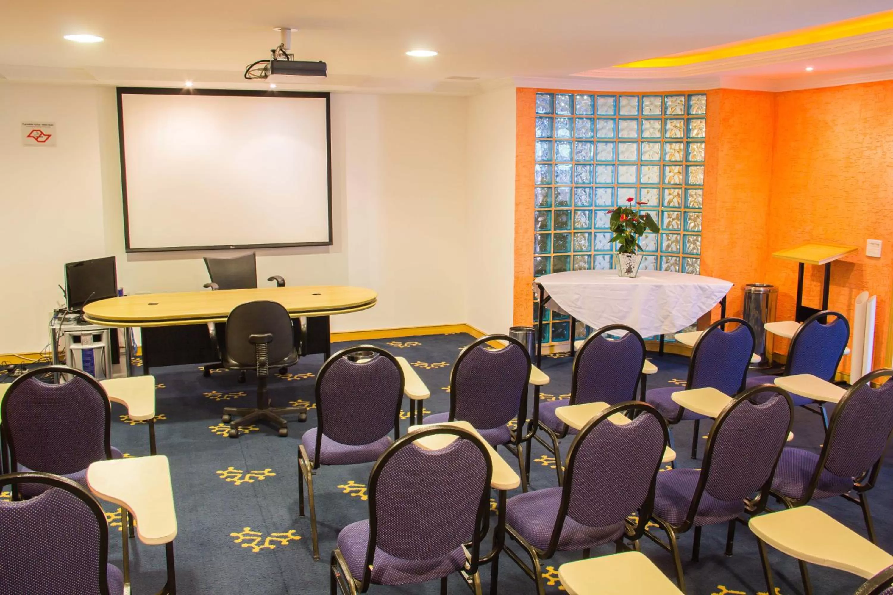 Meeting/conference room in L'Opera Hotel