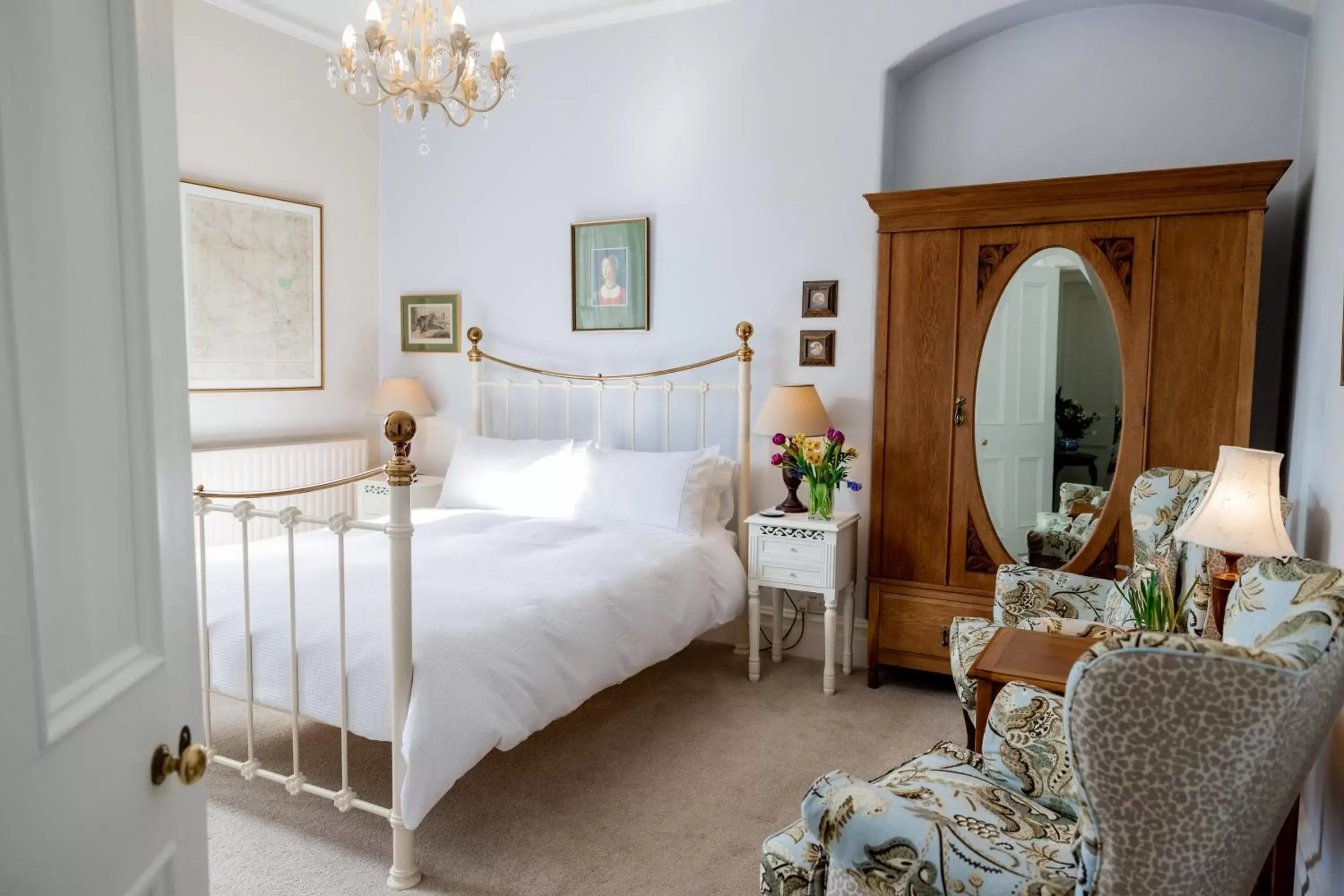 Double Room with Private Bathroom in Newgate House Double Room with Private Bathroom in Newgate House