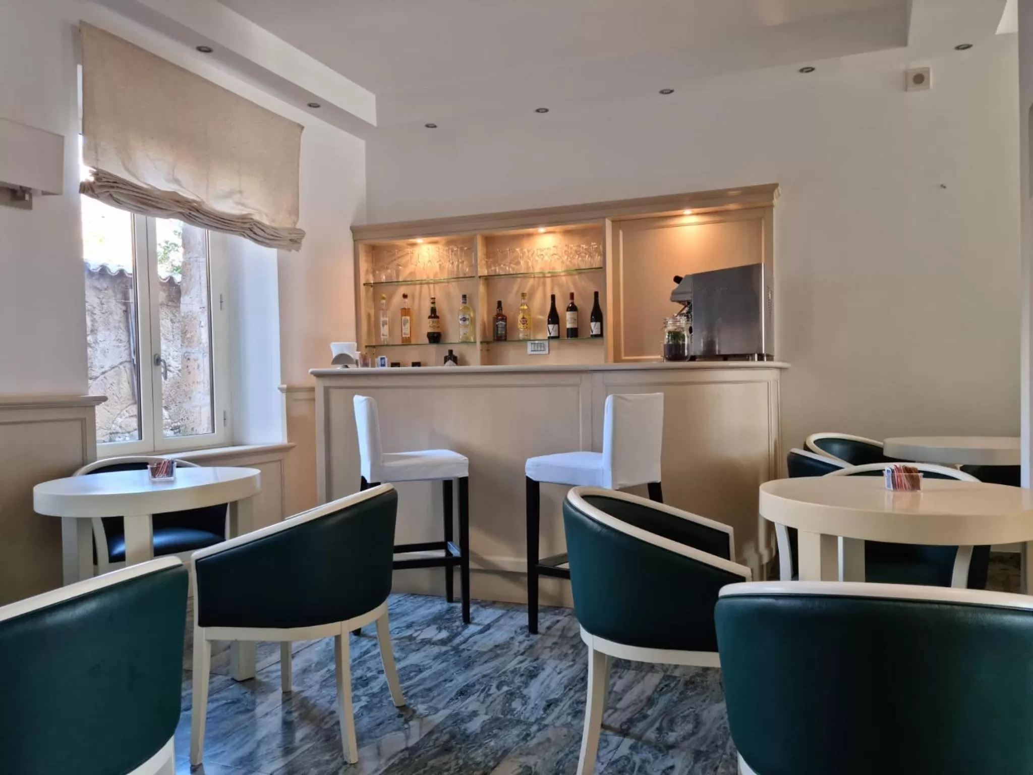 Lounge or bar in Hotel Virgilio