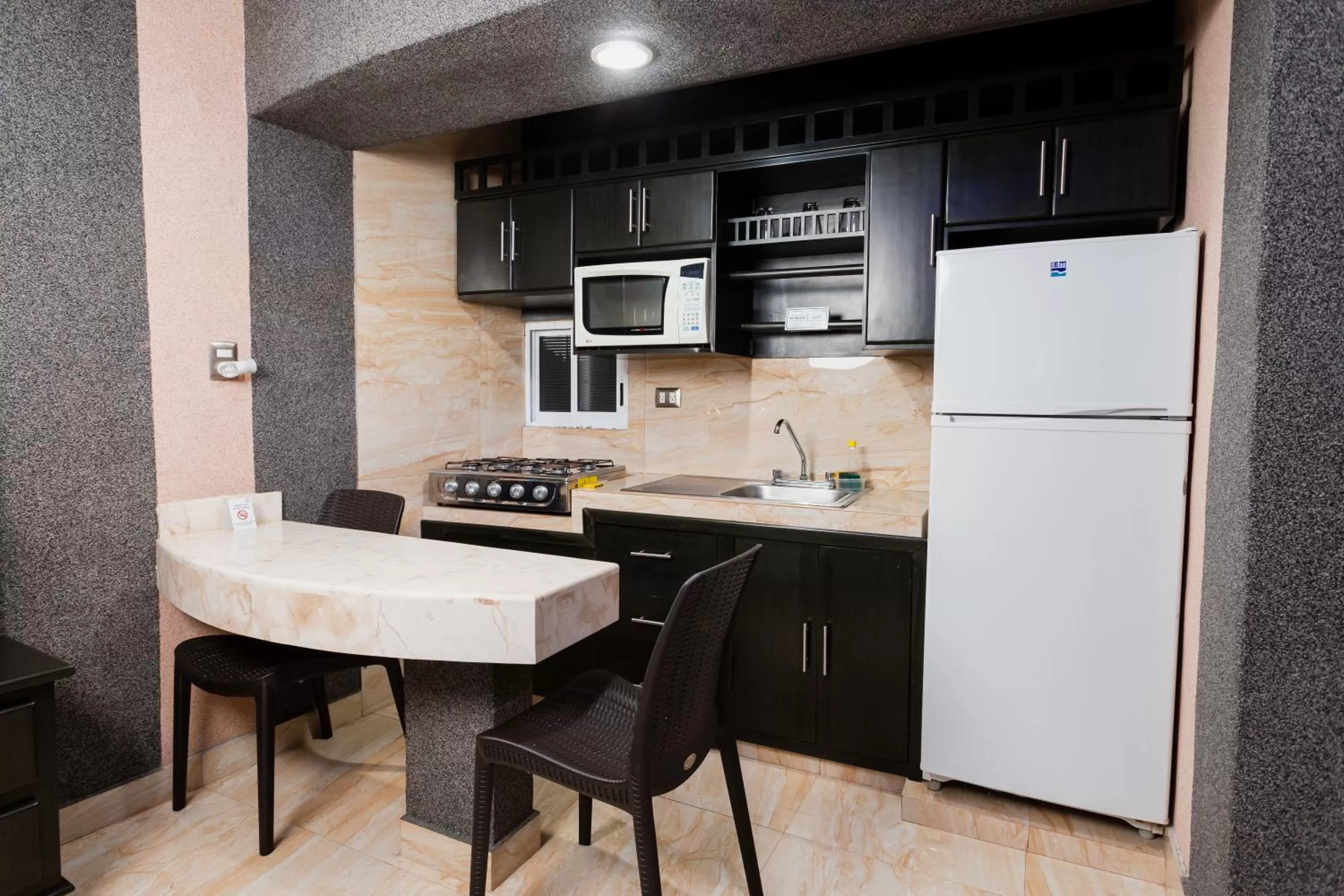 Hotel & Suites Country Valladolid