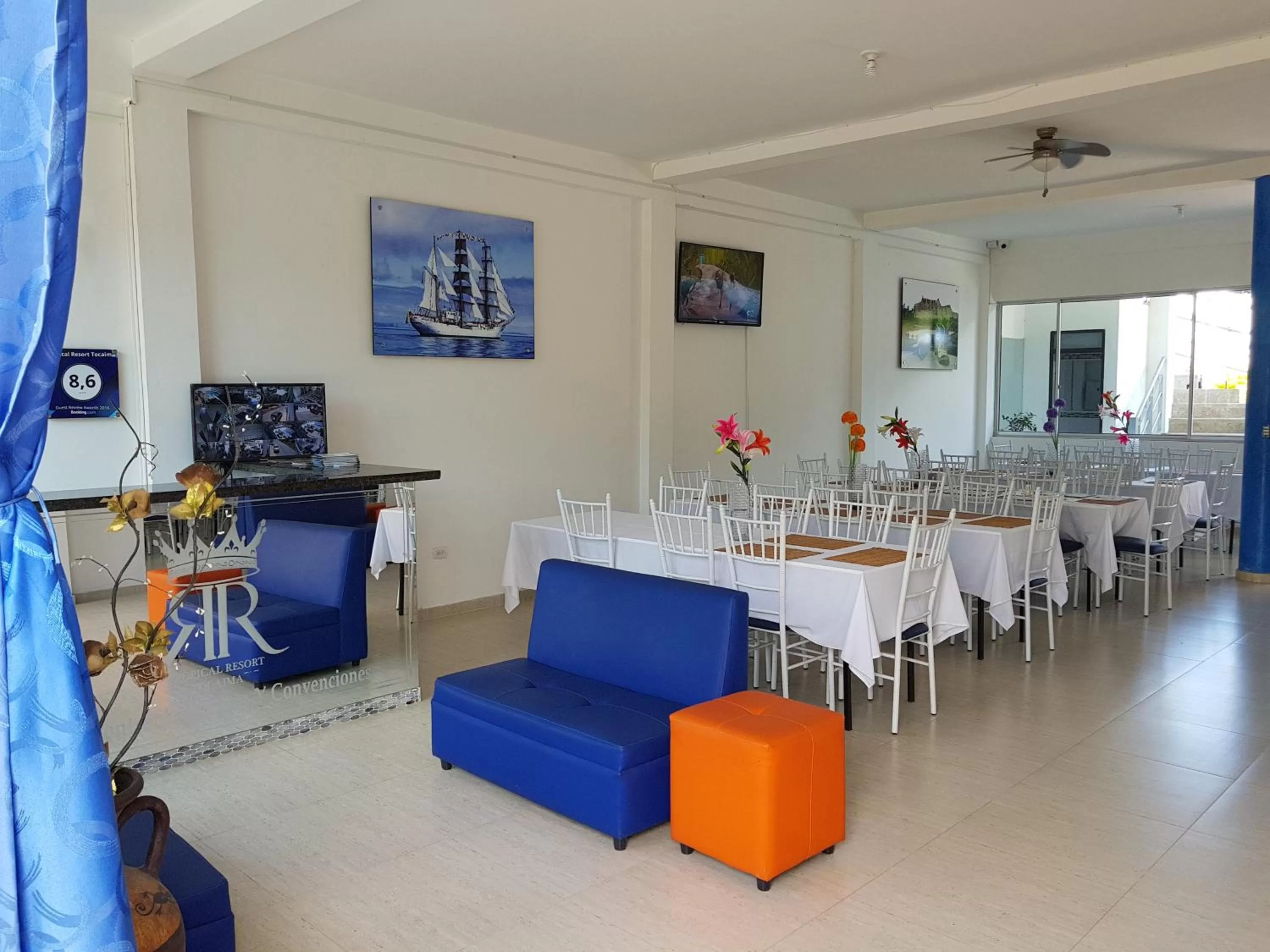 Restaurant/Places to Eat in Tropical Resort Tocaima