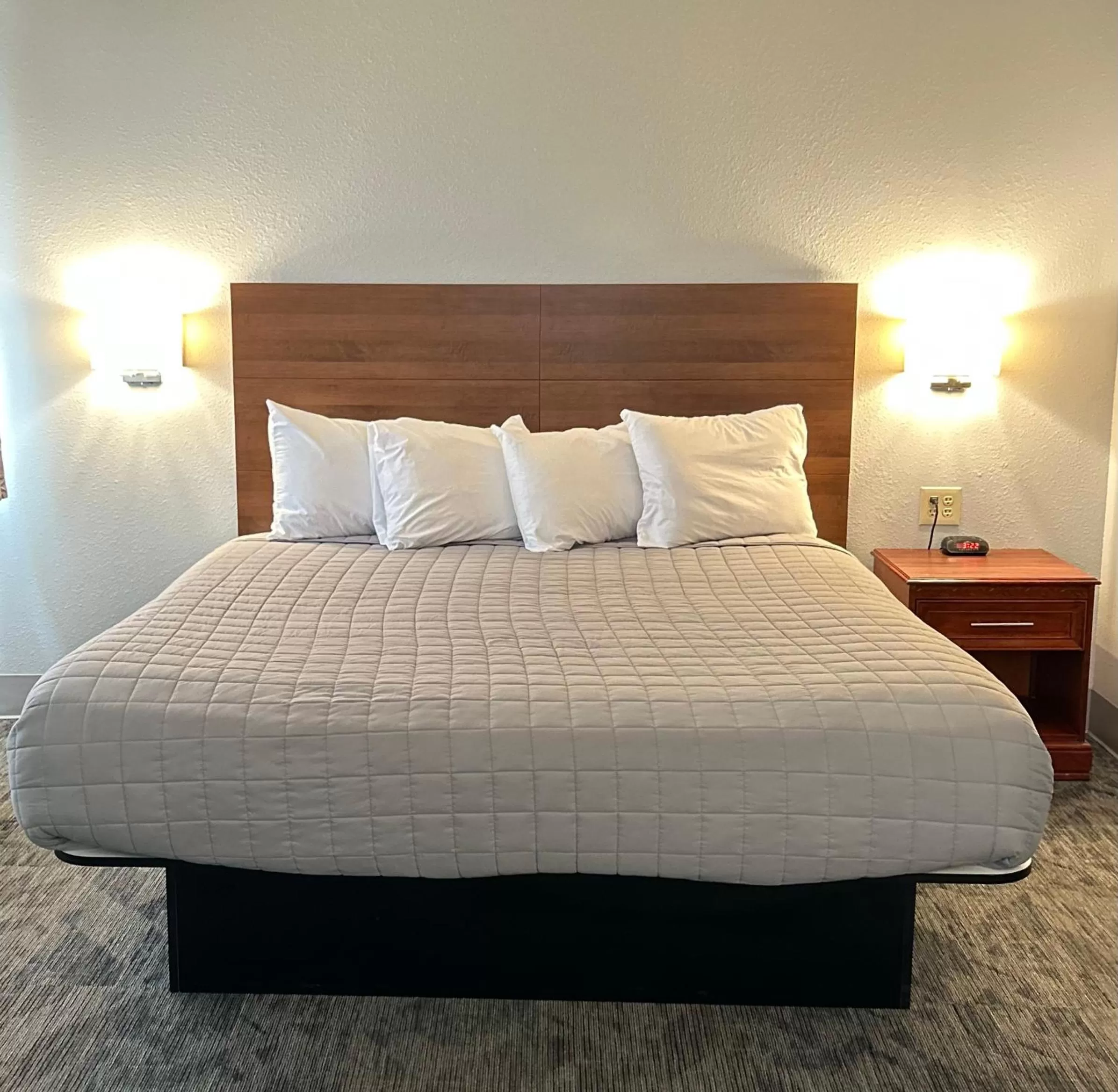 Bed in Lincoln Hotel