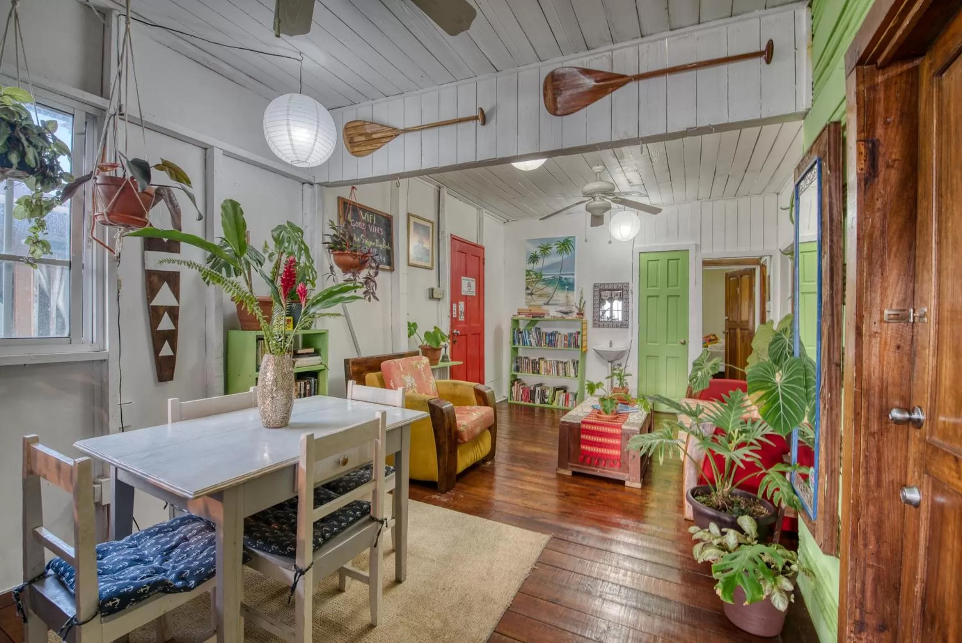 Living room, Restaurant/Places to Eat in Saigon Bay Bed & Breakfast