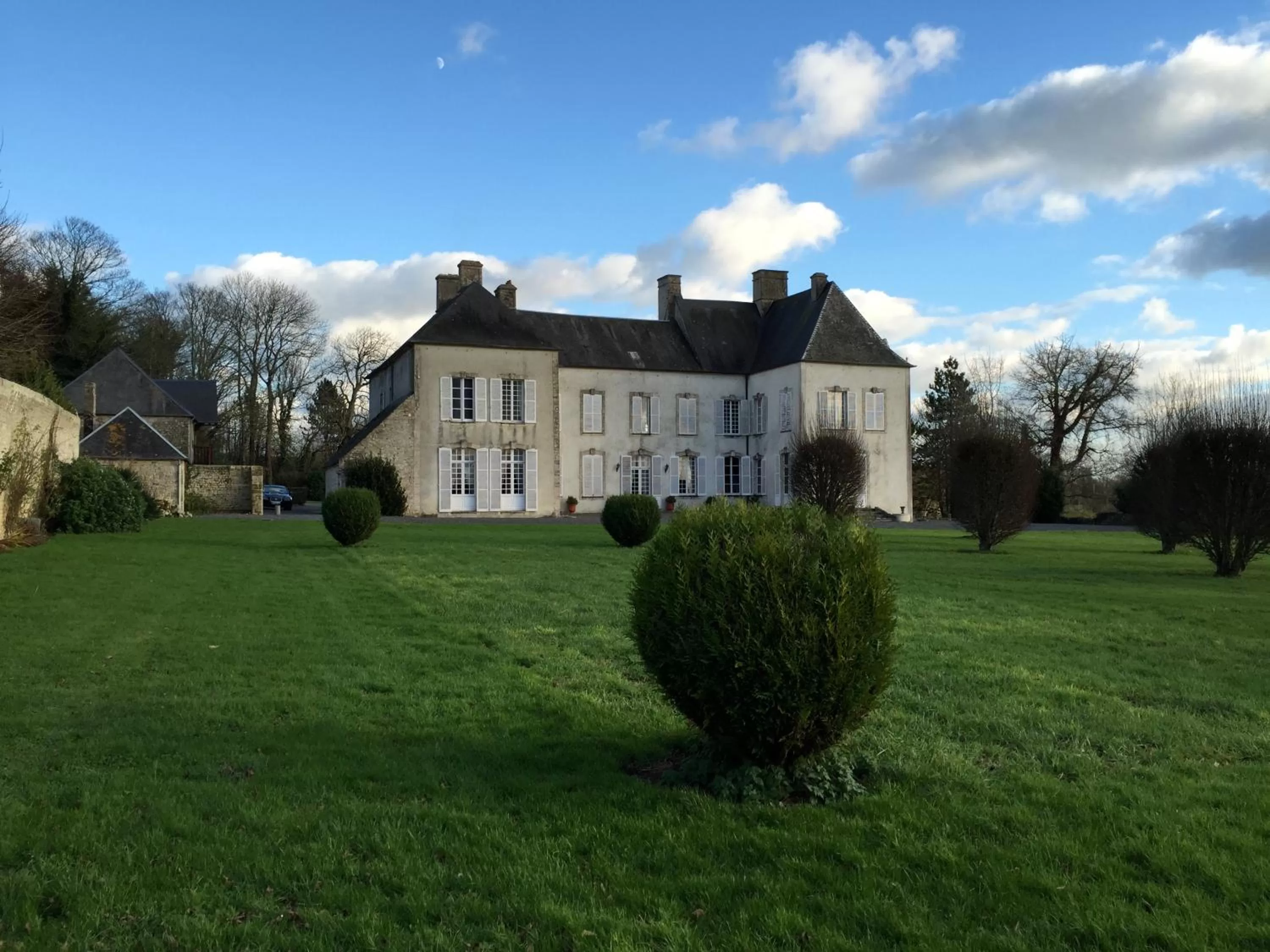 Property building in Le Château d'Asnières en Bessin