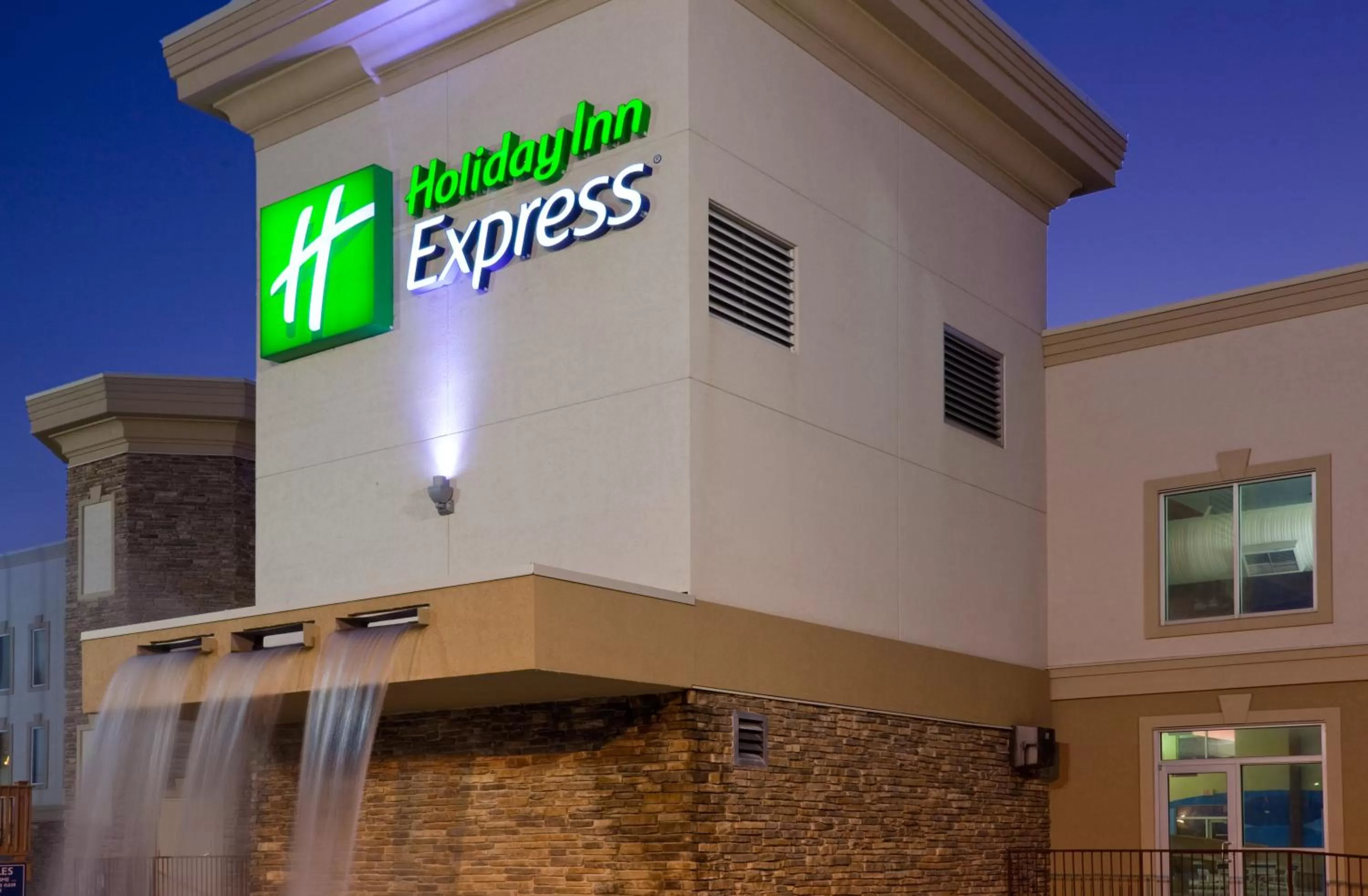 Property building in Holiday Inn Express Wisconsin Dells by IHG