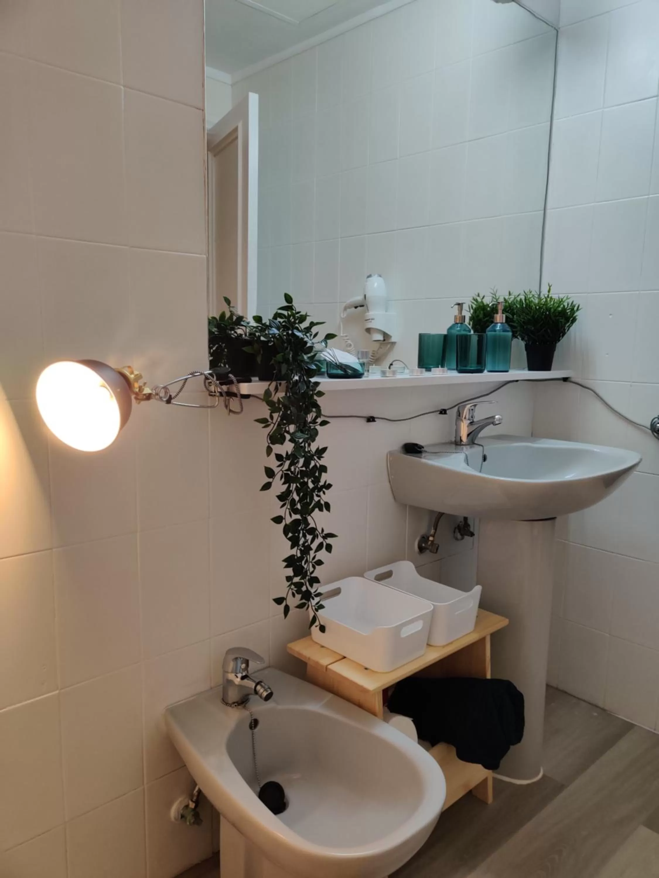 Bathroom in Luxury Apartment with pool view