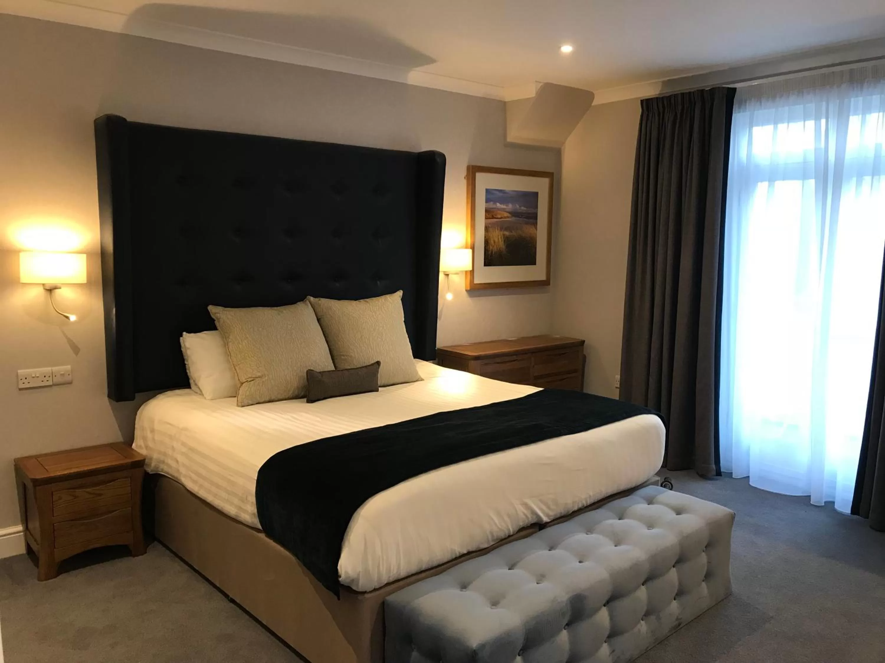 Bed in Heywood Spa Hotel