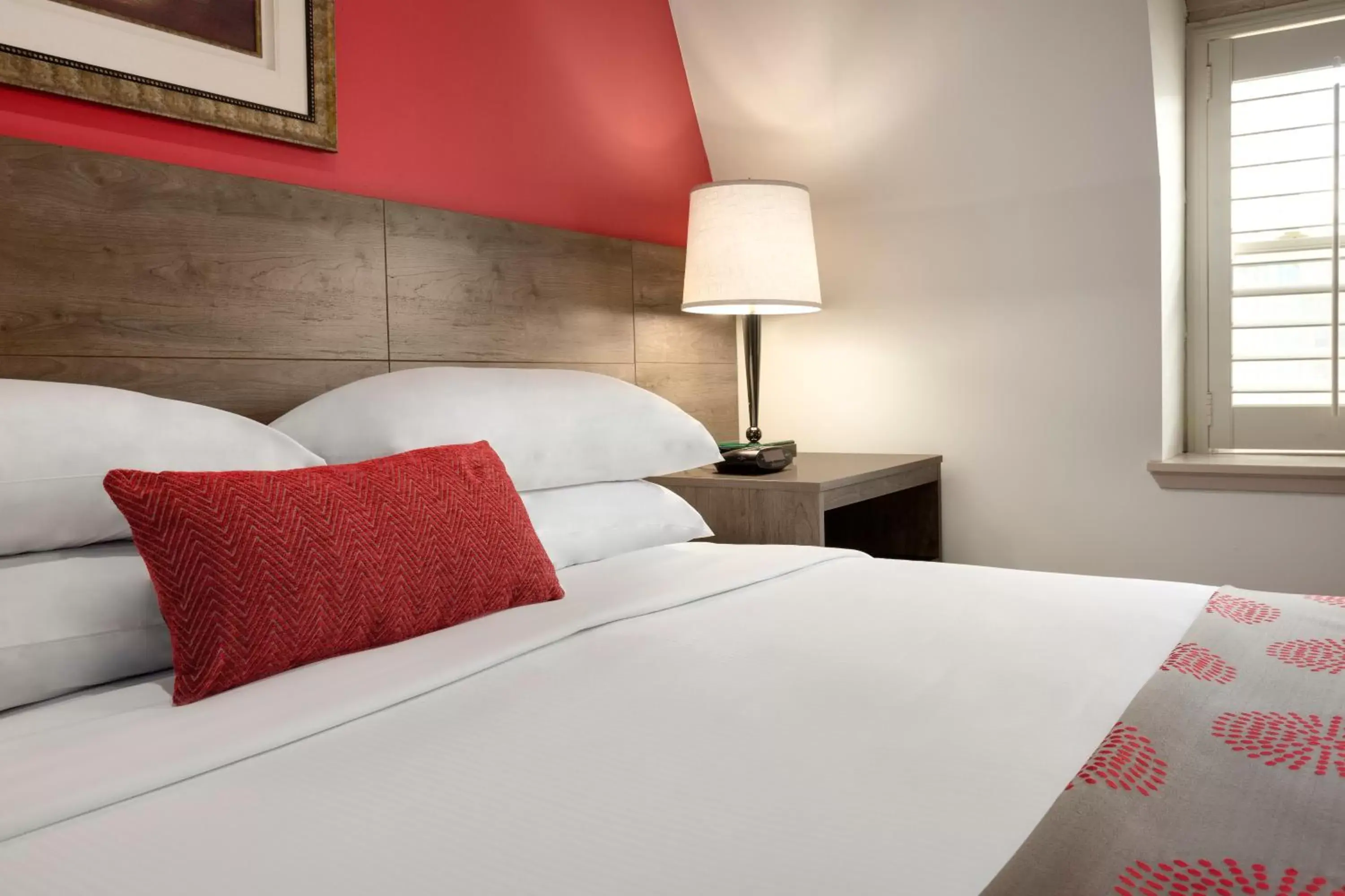 King Room - Mobility Access/Non-Smoking in Ramada by Wyndham Oakland Downtown City Center King Room - Mobility Access/Non-Smoking in Ramada by Wyndham Oakland Downtown City Center