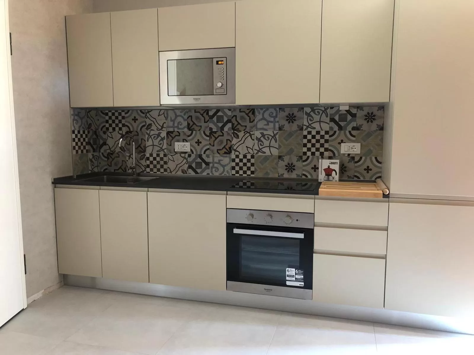 Kitchen or kitchenette in Zanhotel Regina