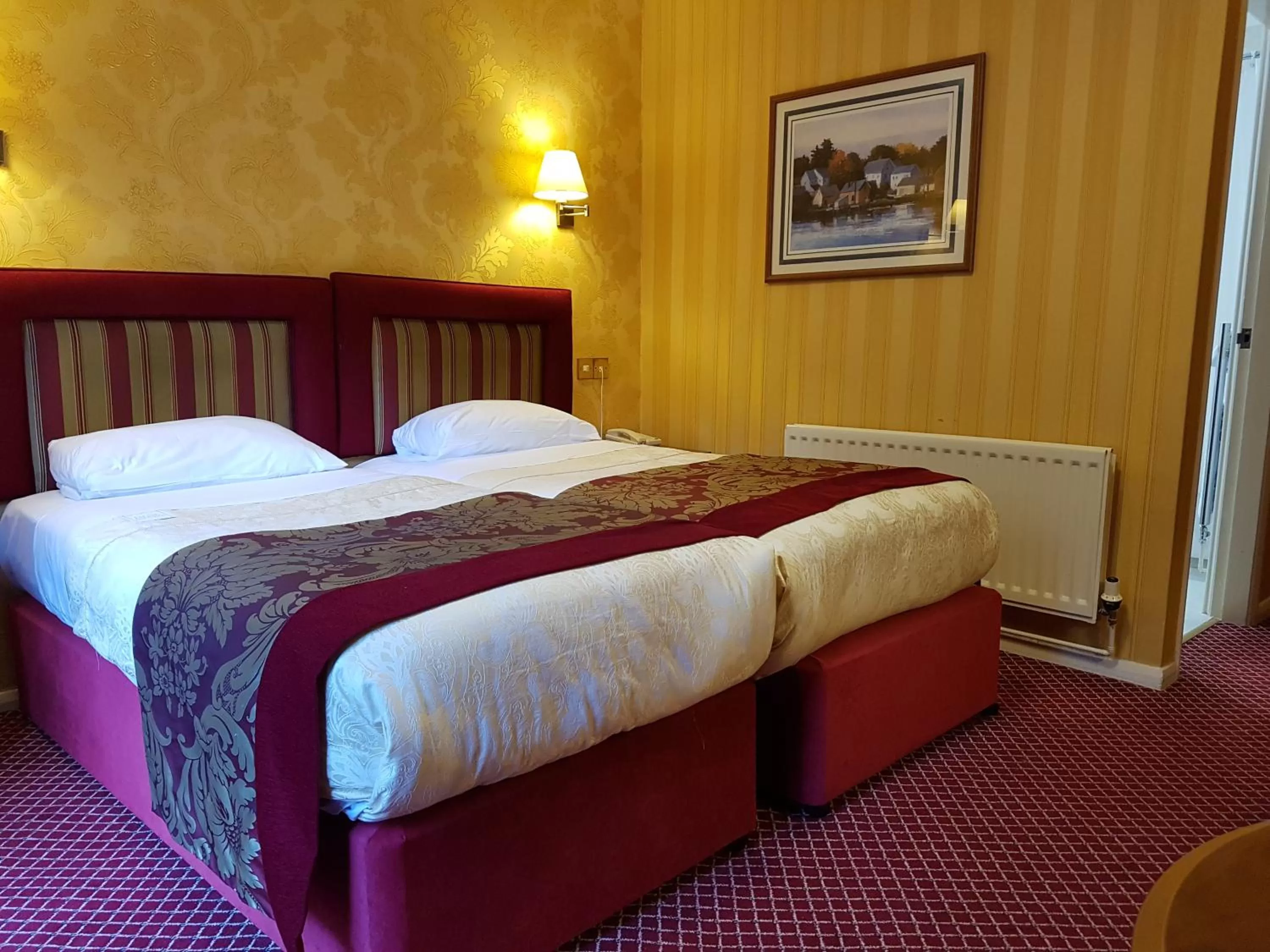Bedroom, Bed in Buckatree Hall Hotel