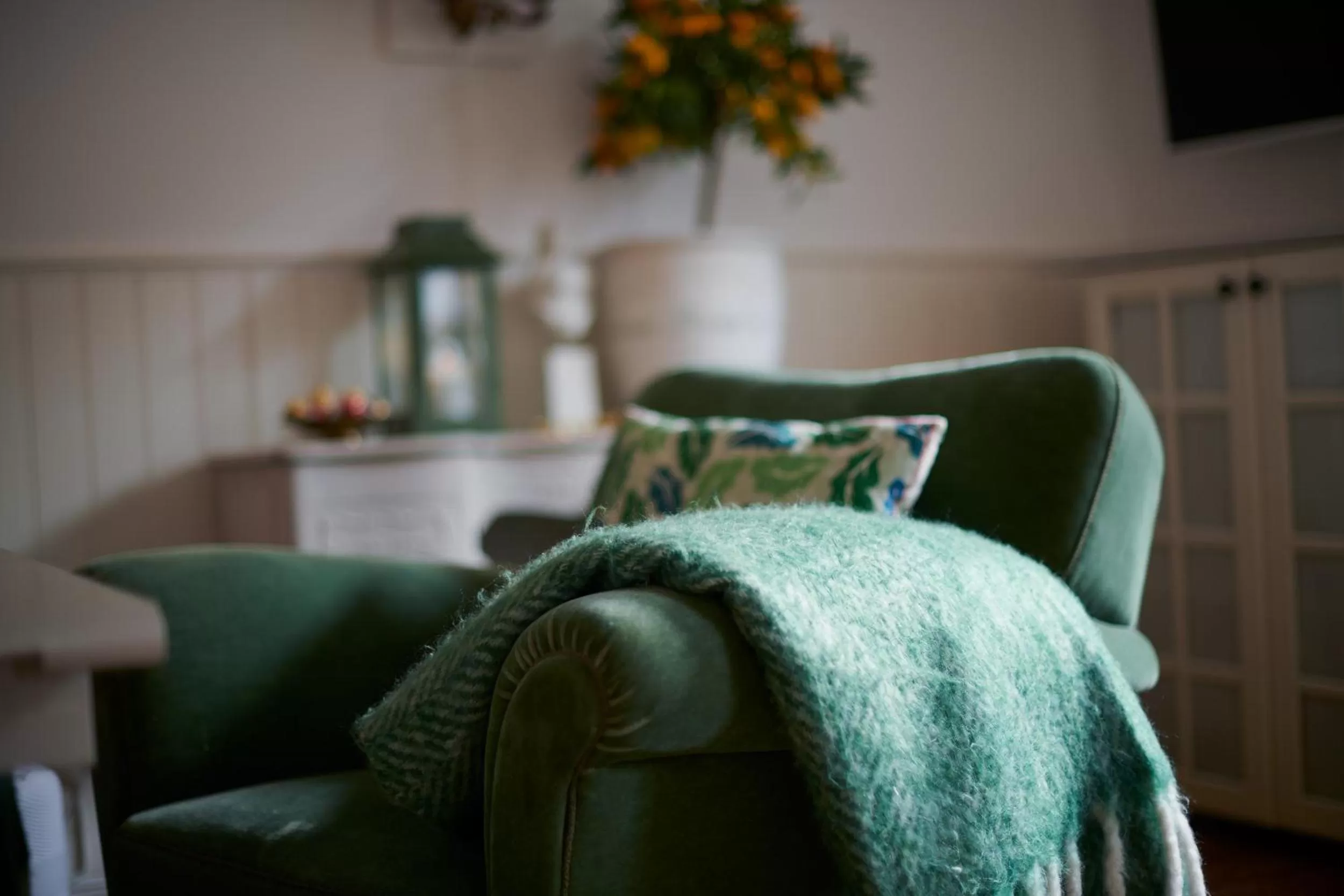 Communal lounge/ TV room in Hotell Bäckagården