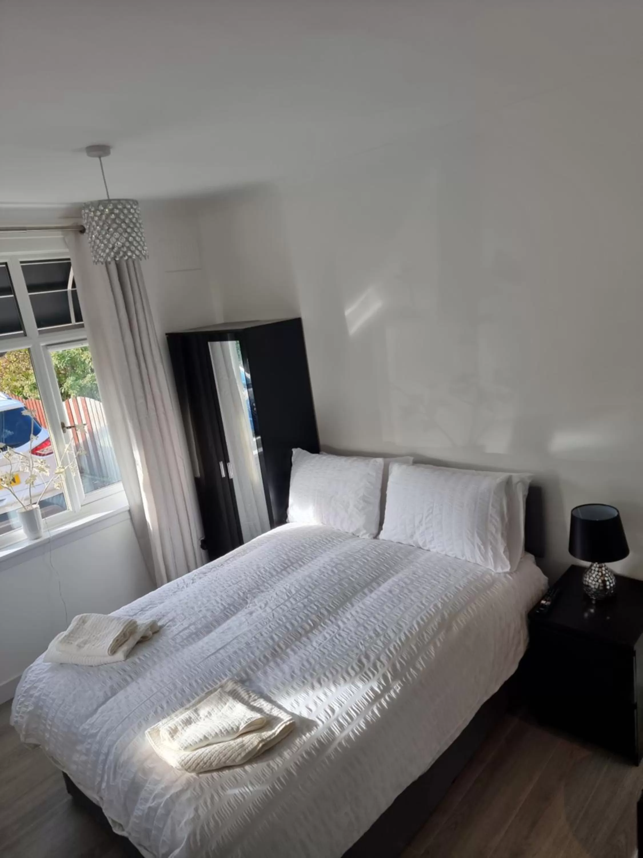 Bed in Glenfern Guest House and a separate Cottage with its own private hot tub