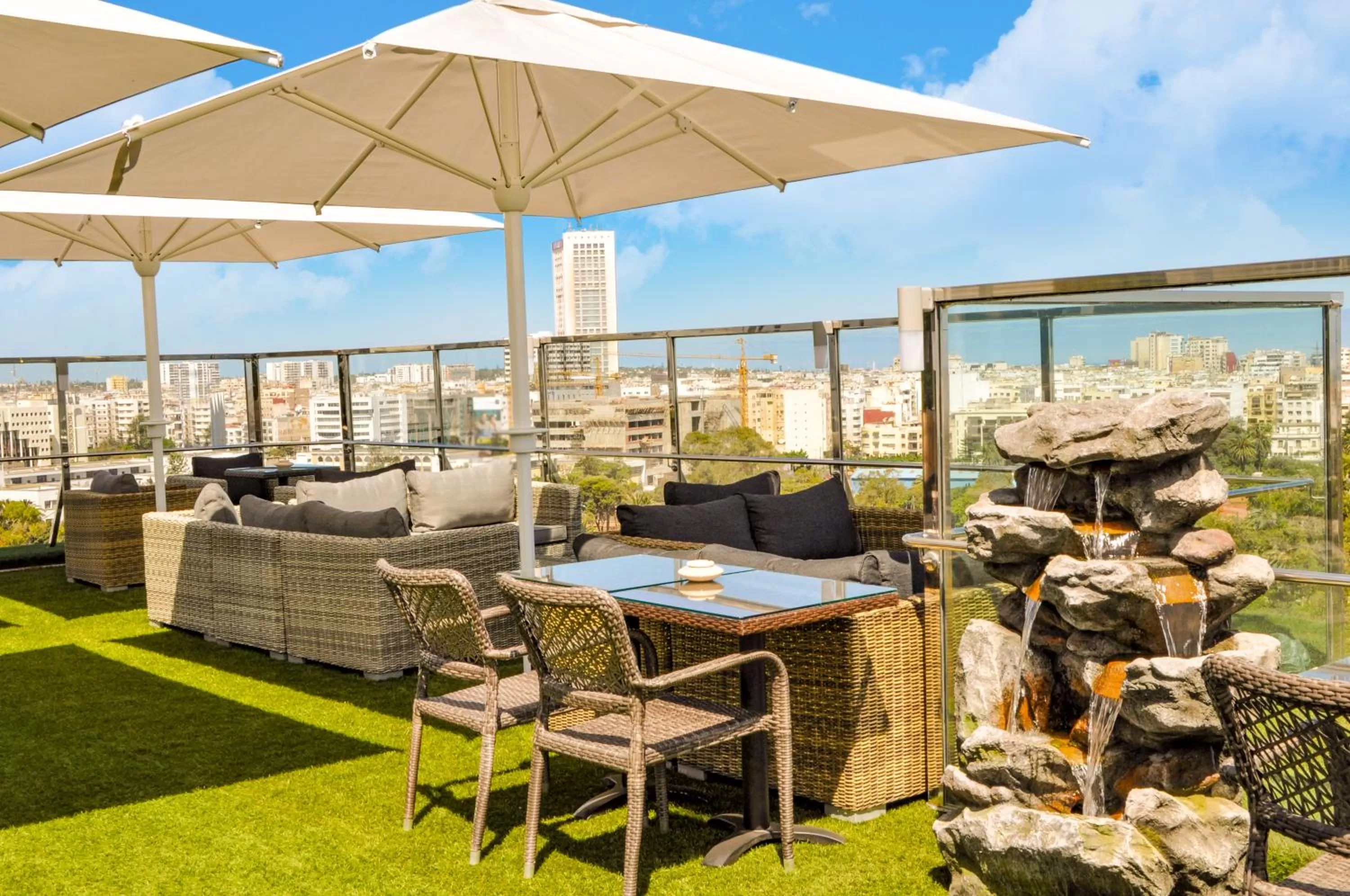 Patio in Suite Hotel Casa Diamond