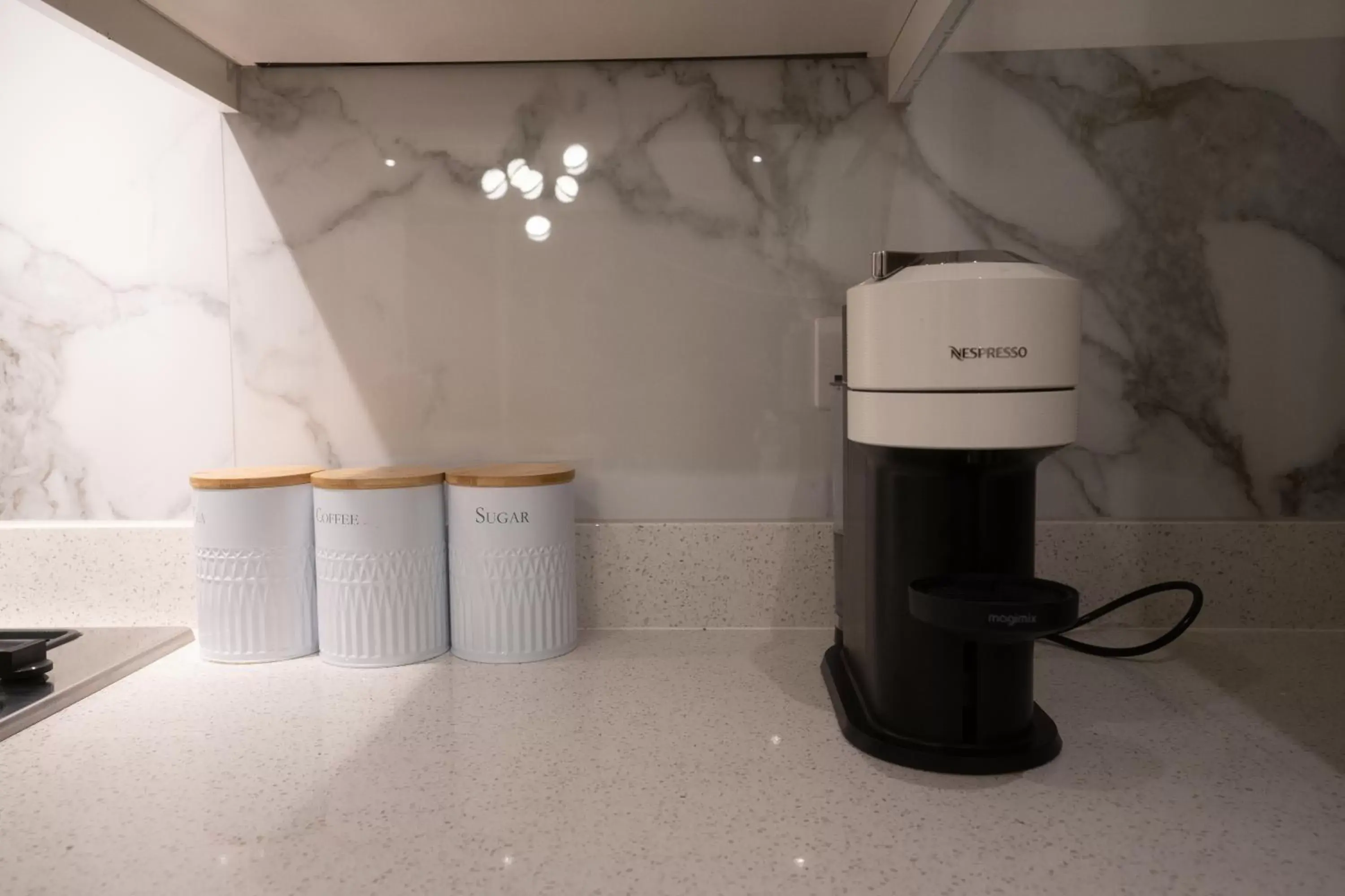 Two-Bedroom Apartment in The Avonmore Olympia Two-Bedroom Apartment in The Avonmore Olympia