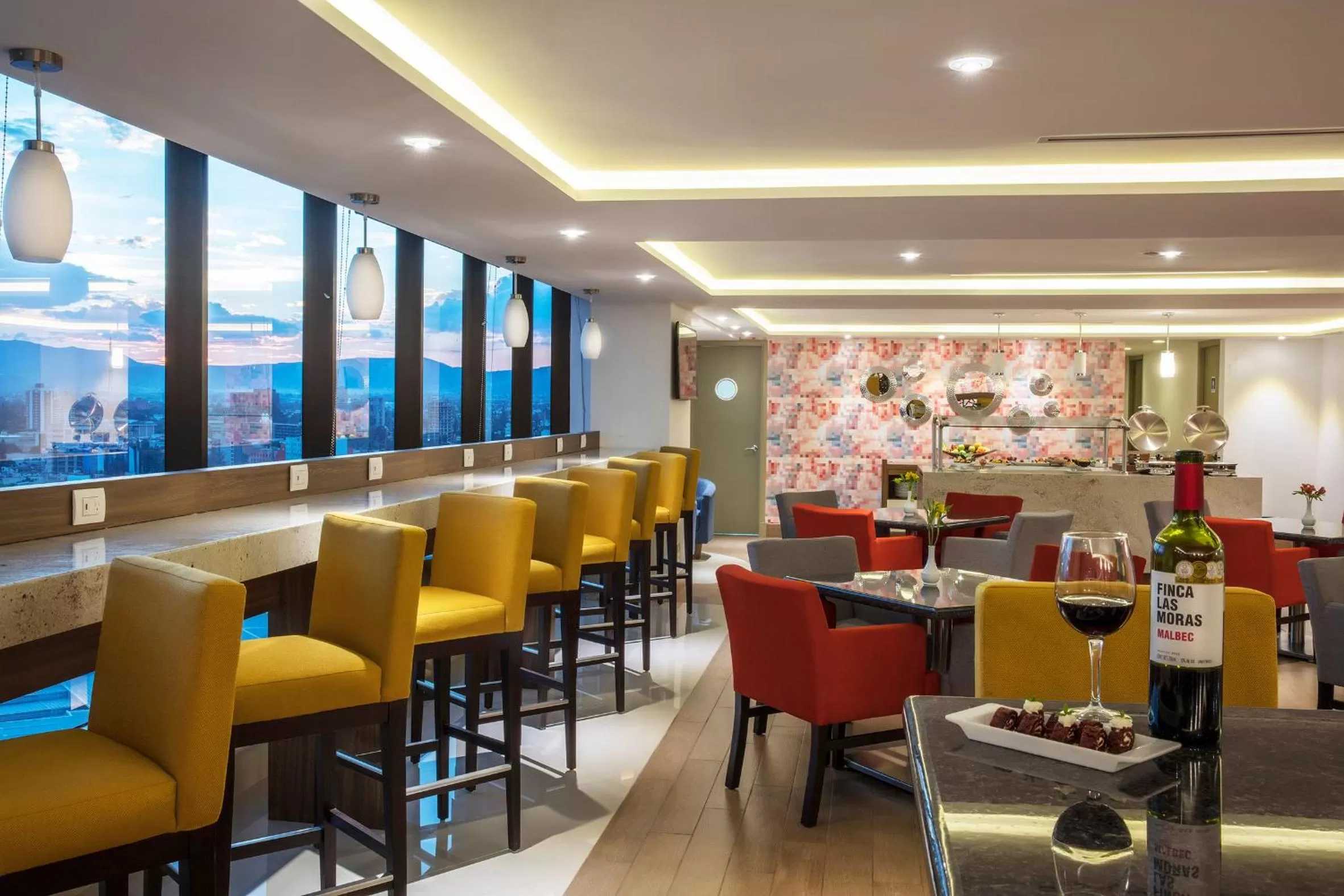 Seating area in Barcelo Guadalajara