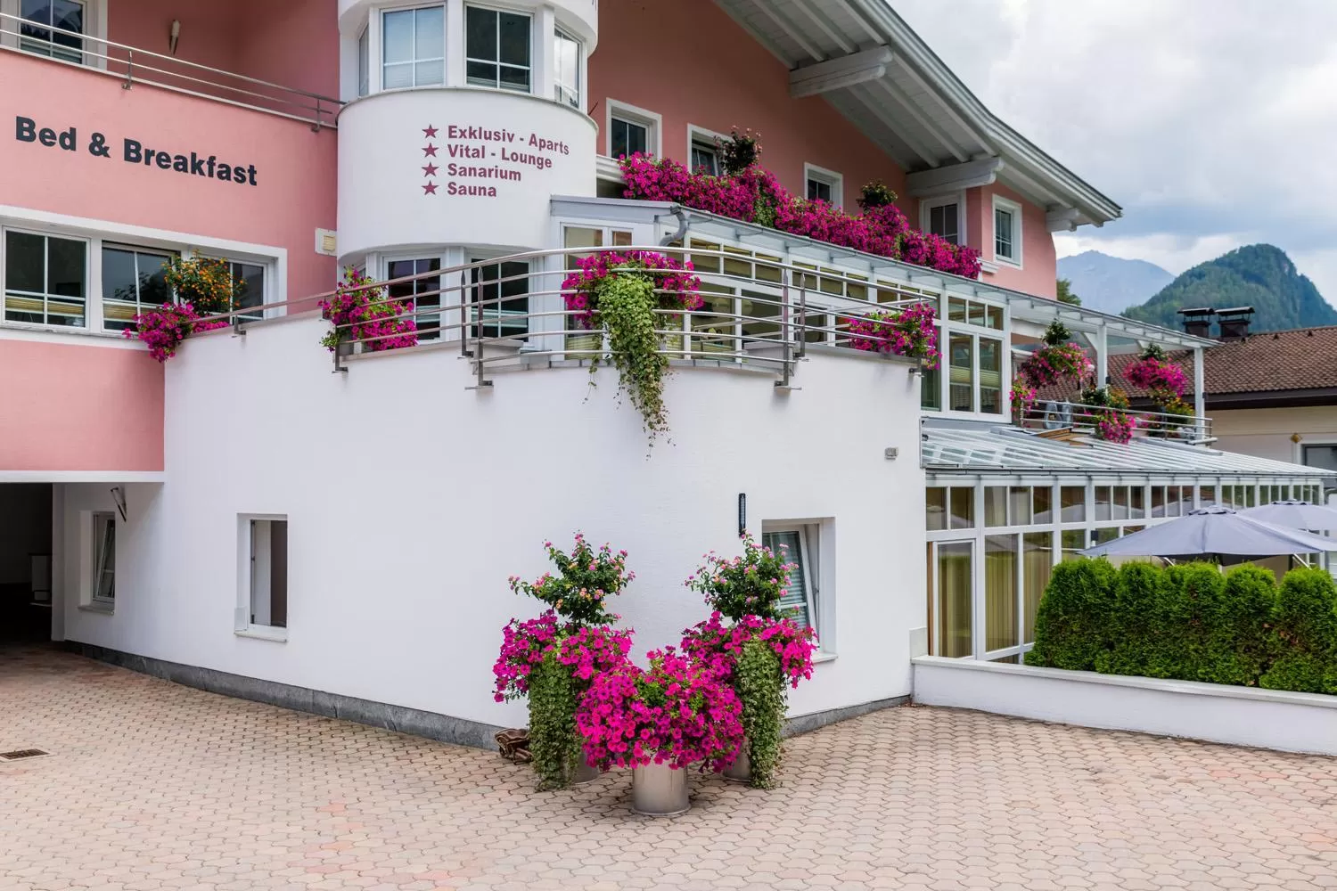 Property building in Apart Relax