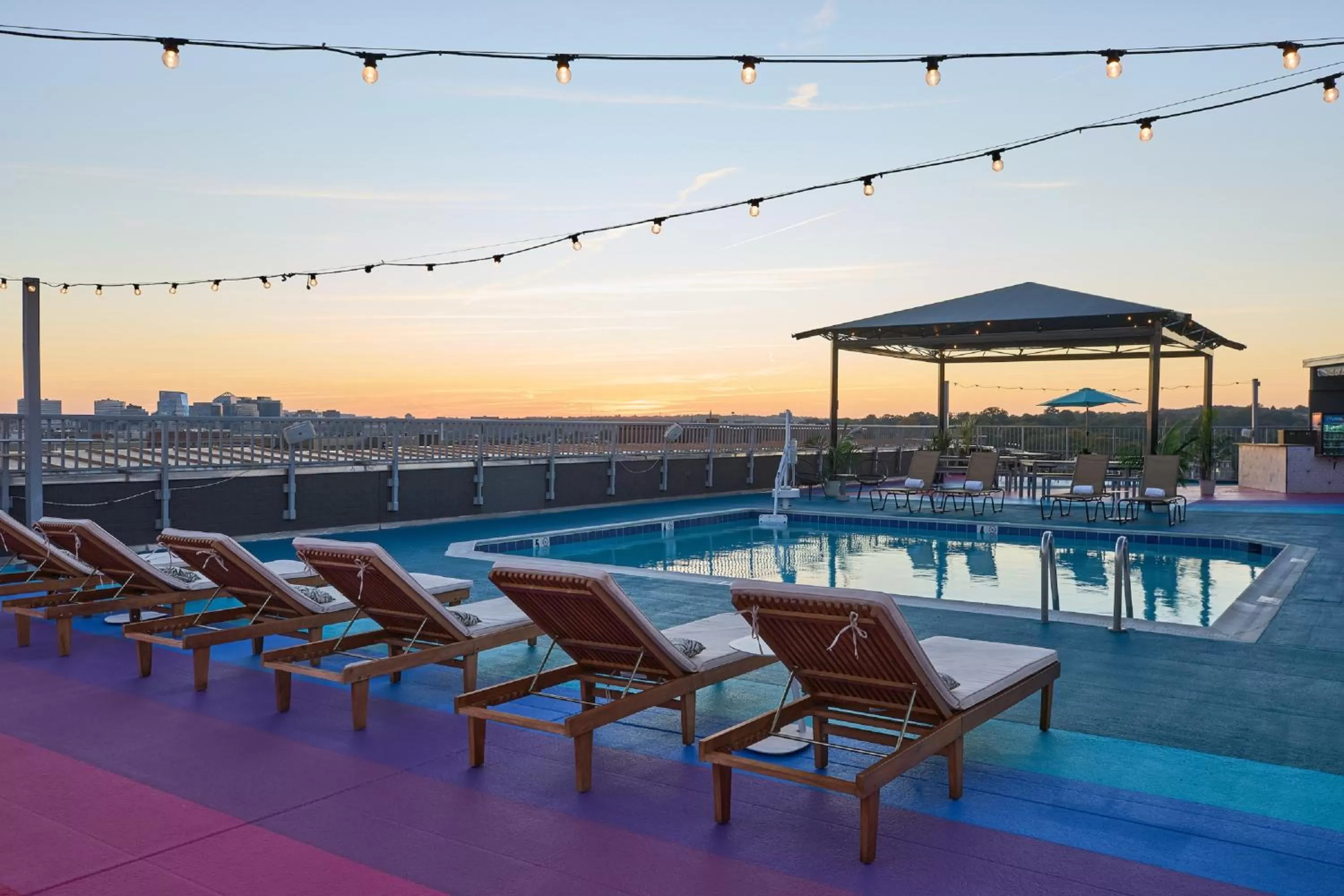 Swimming pool in The Ven at Embassy Row, Washington, D.C., a Tribute Portfolio Hotel