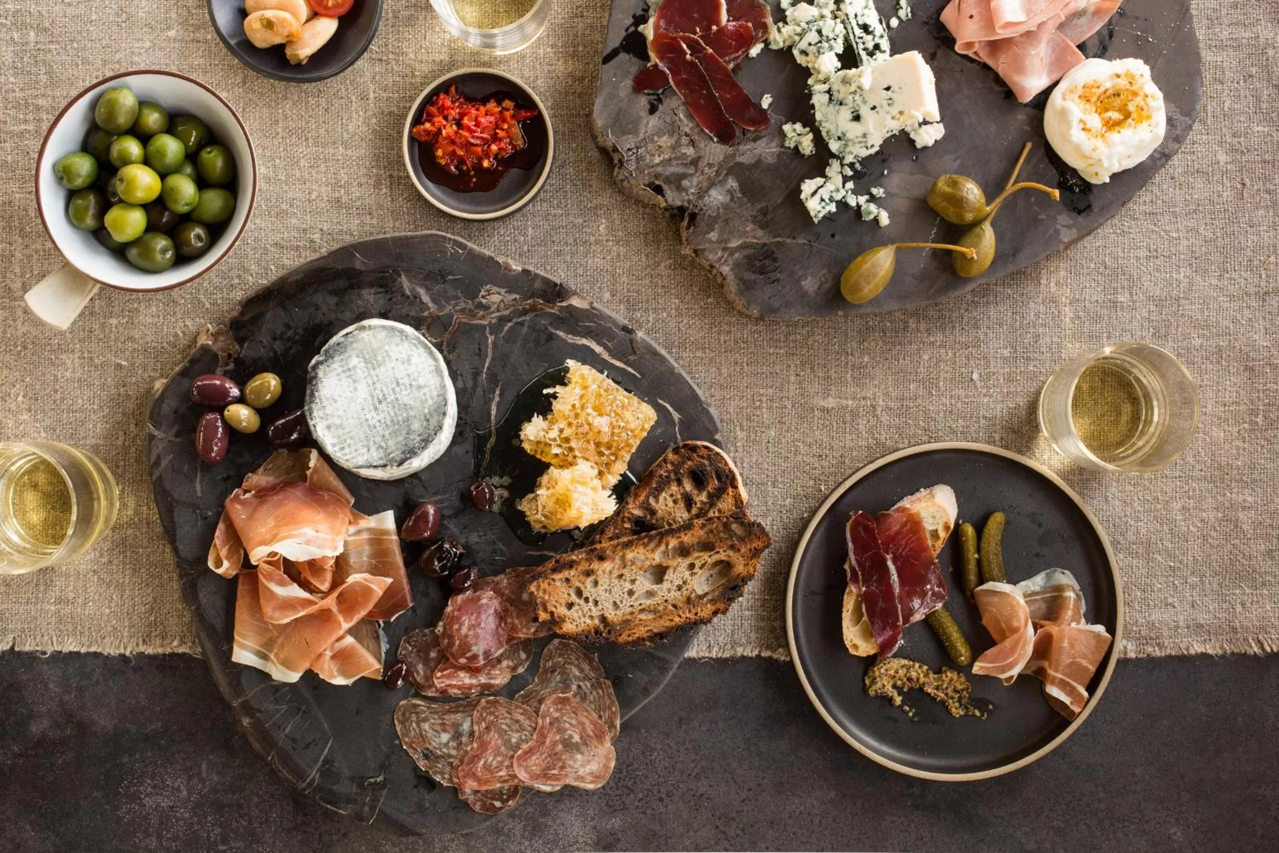 Restaurant/places to eat in Malibu Beach Inn