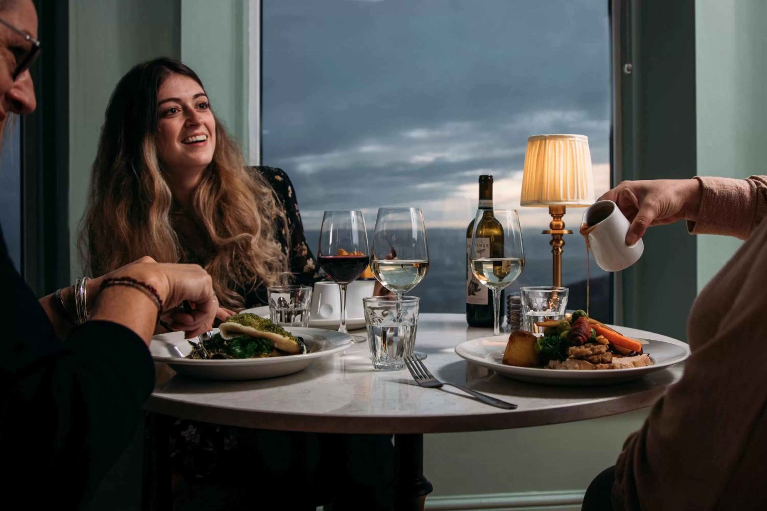 Food and drinks in Polurrian on the Lizard