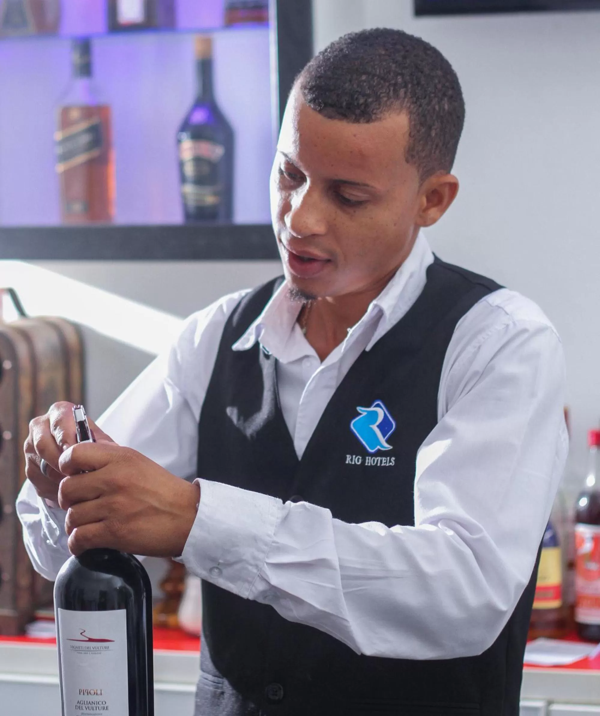 Restaurant/places to eat in RIG Puerto Malecón