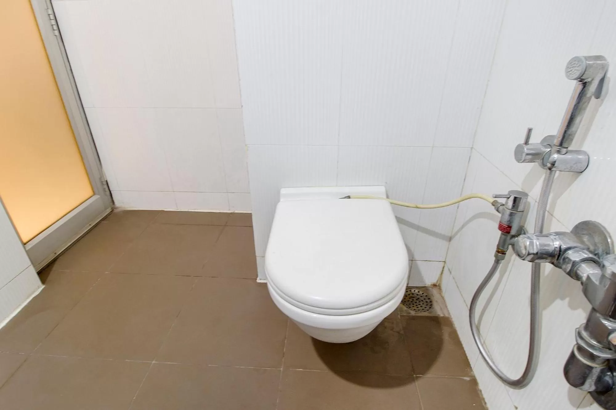 Bathroom in FabHotel Kalyan - Nr Dairy Dan Circle