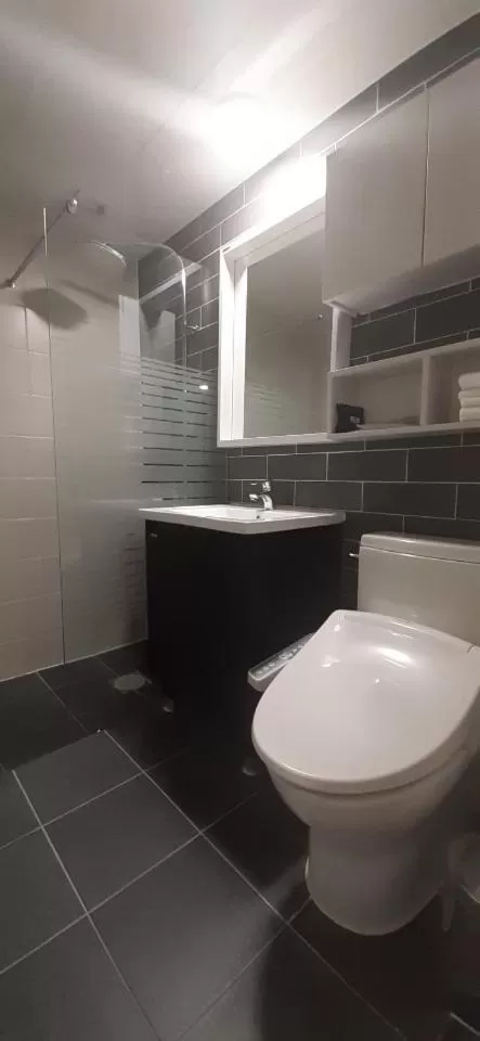 Bathroom in Hotel Jirisan Haetsal