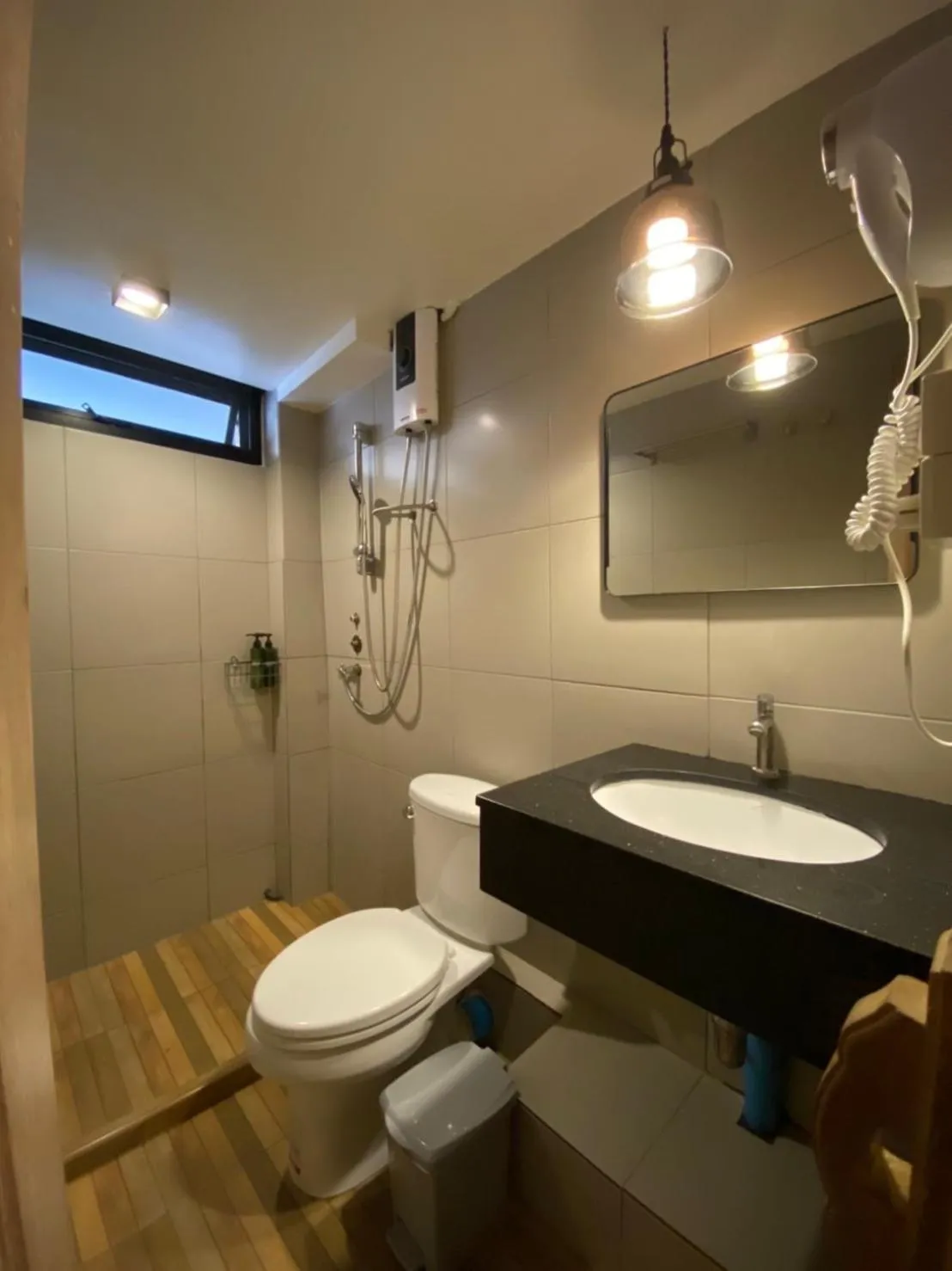 Bathroom in Monomer Hostel Bangkok