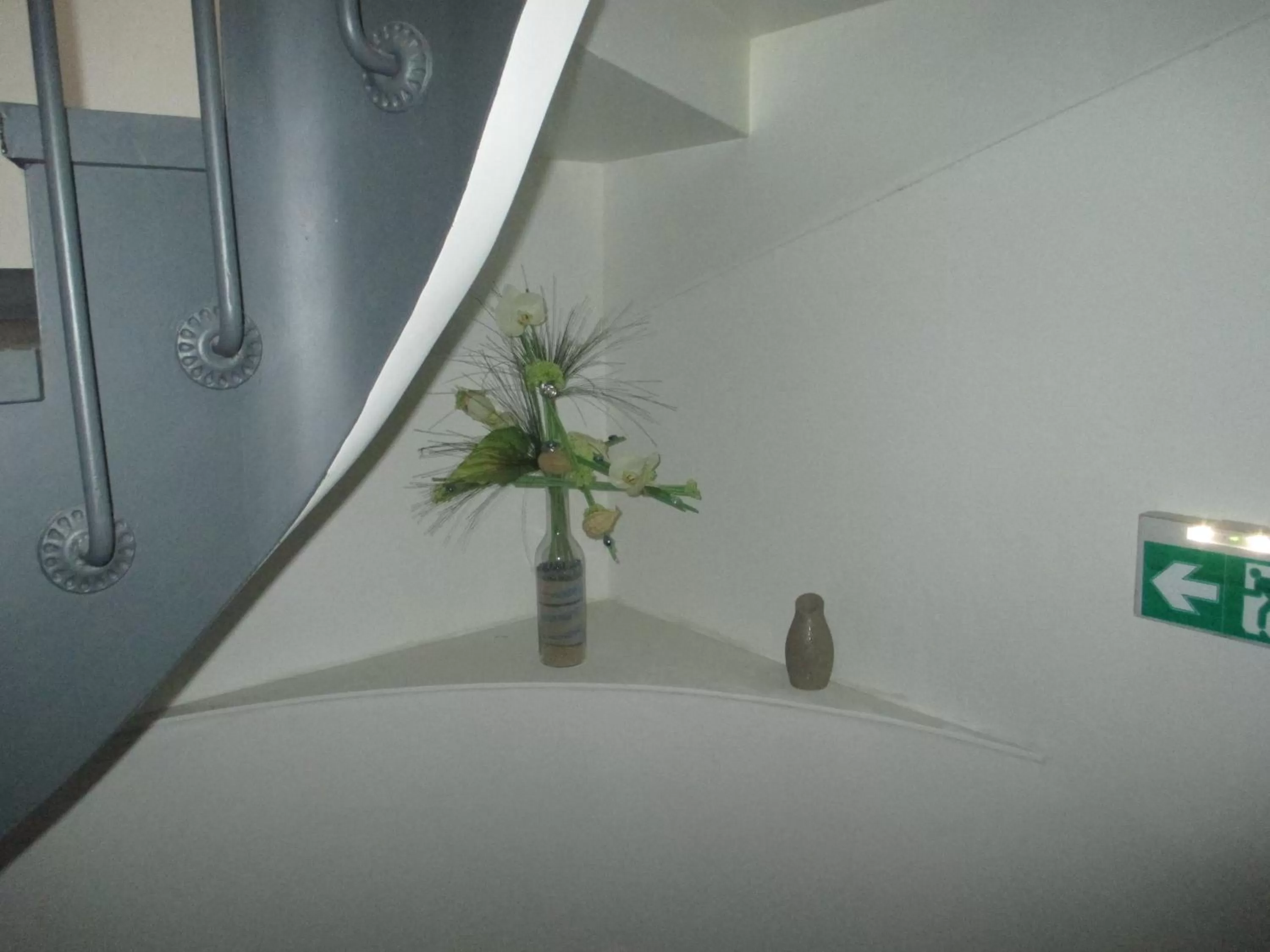 Decorative detail in Hôtel le Pastel