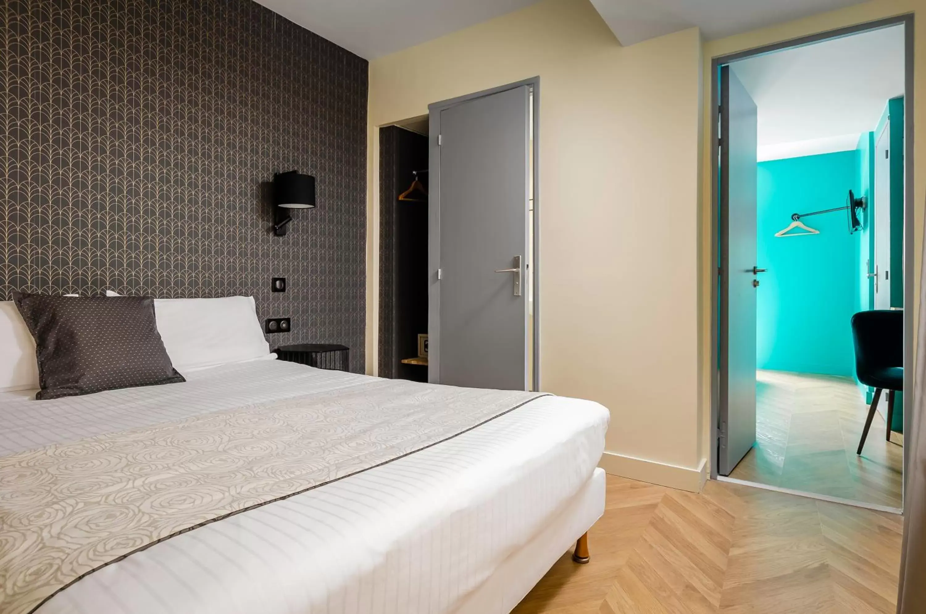 Family Room in Hotel Elysée Etoile Family Room in Hotel Elysée Etoile