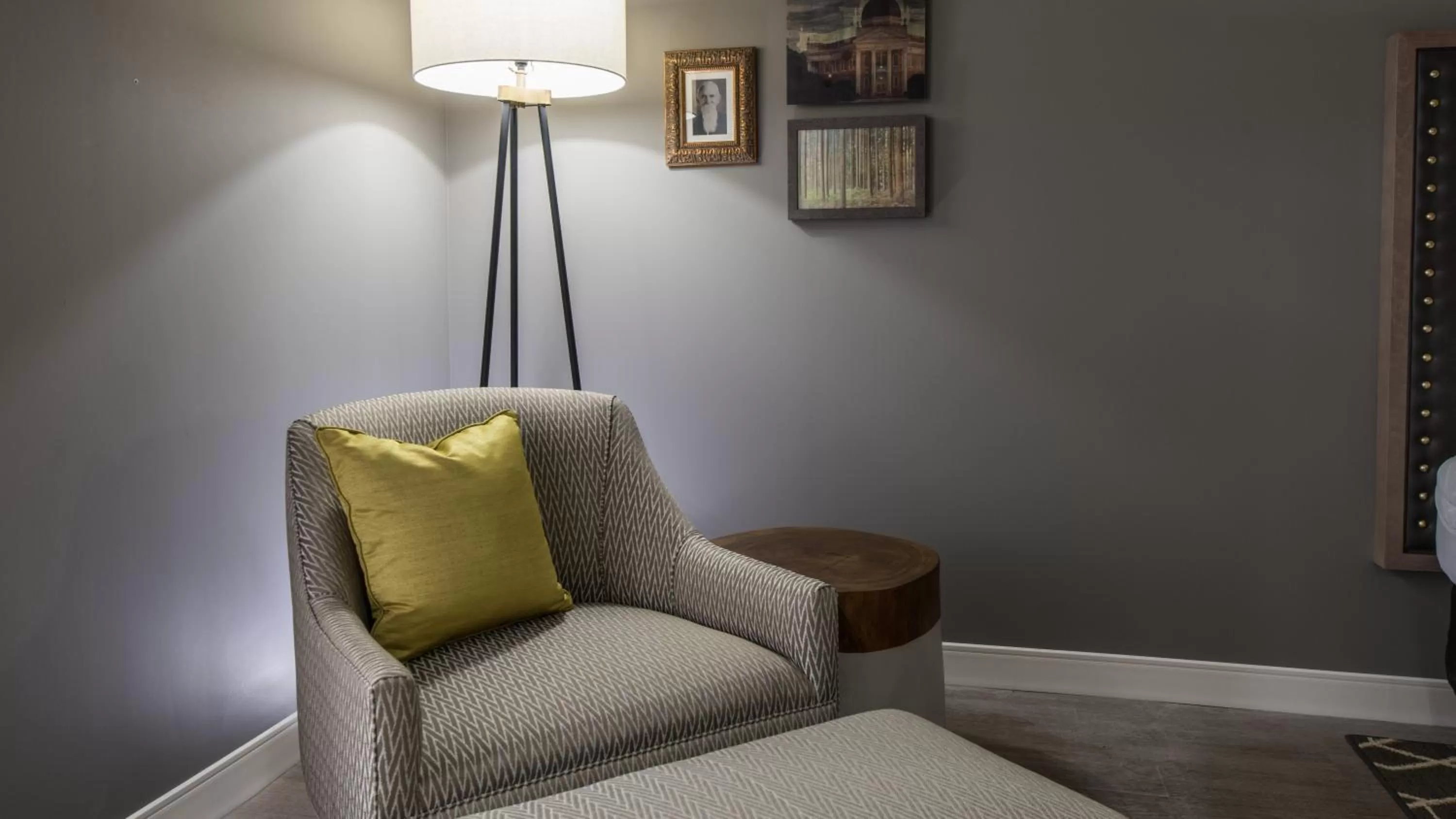 Photo of the whole room in Hotel Indigo Hattiesburg by IHG