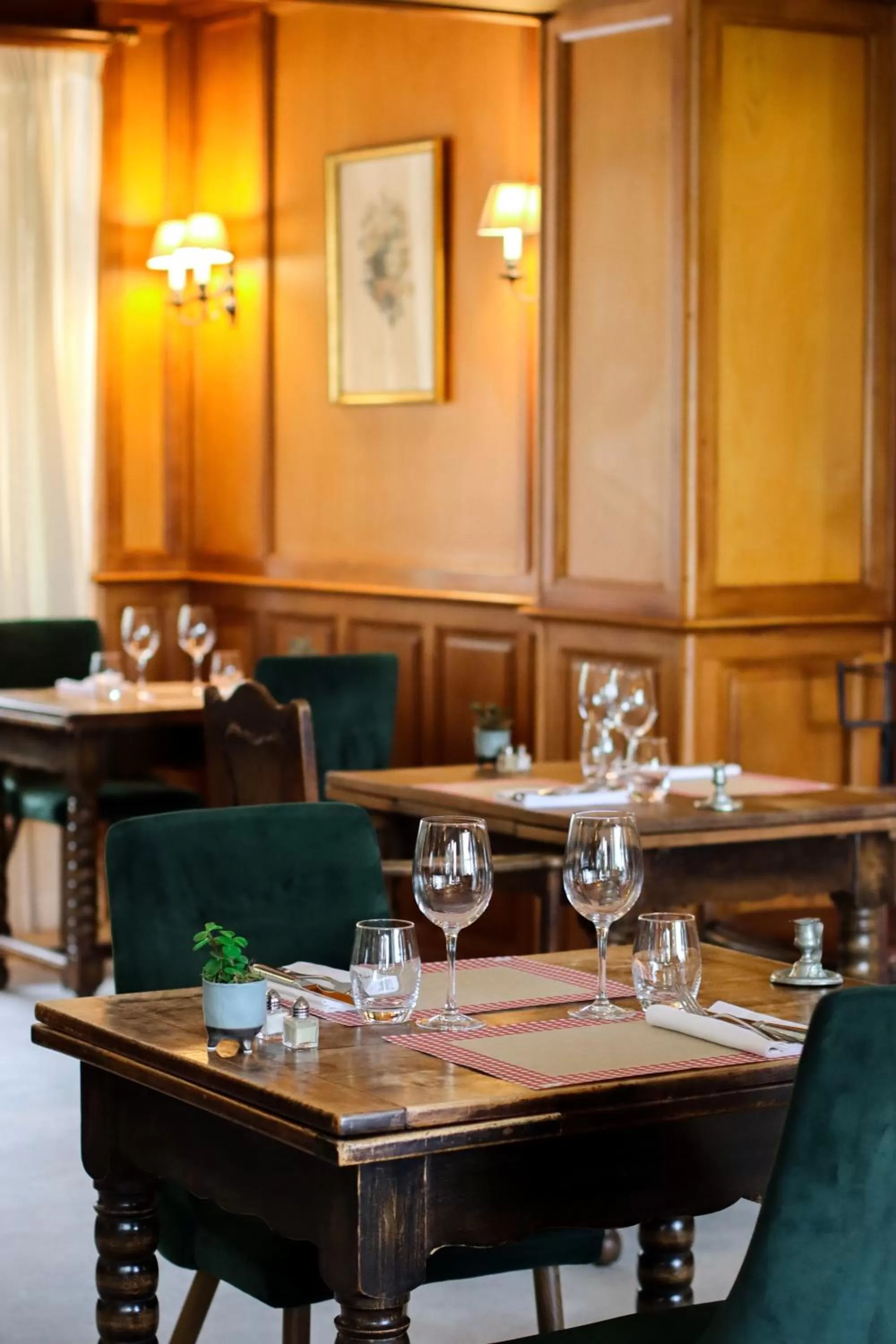 Restaurant/places to eat in La Verniaz et ses Chalets