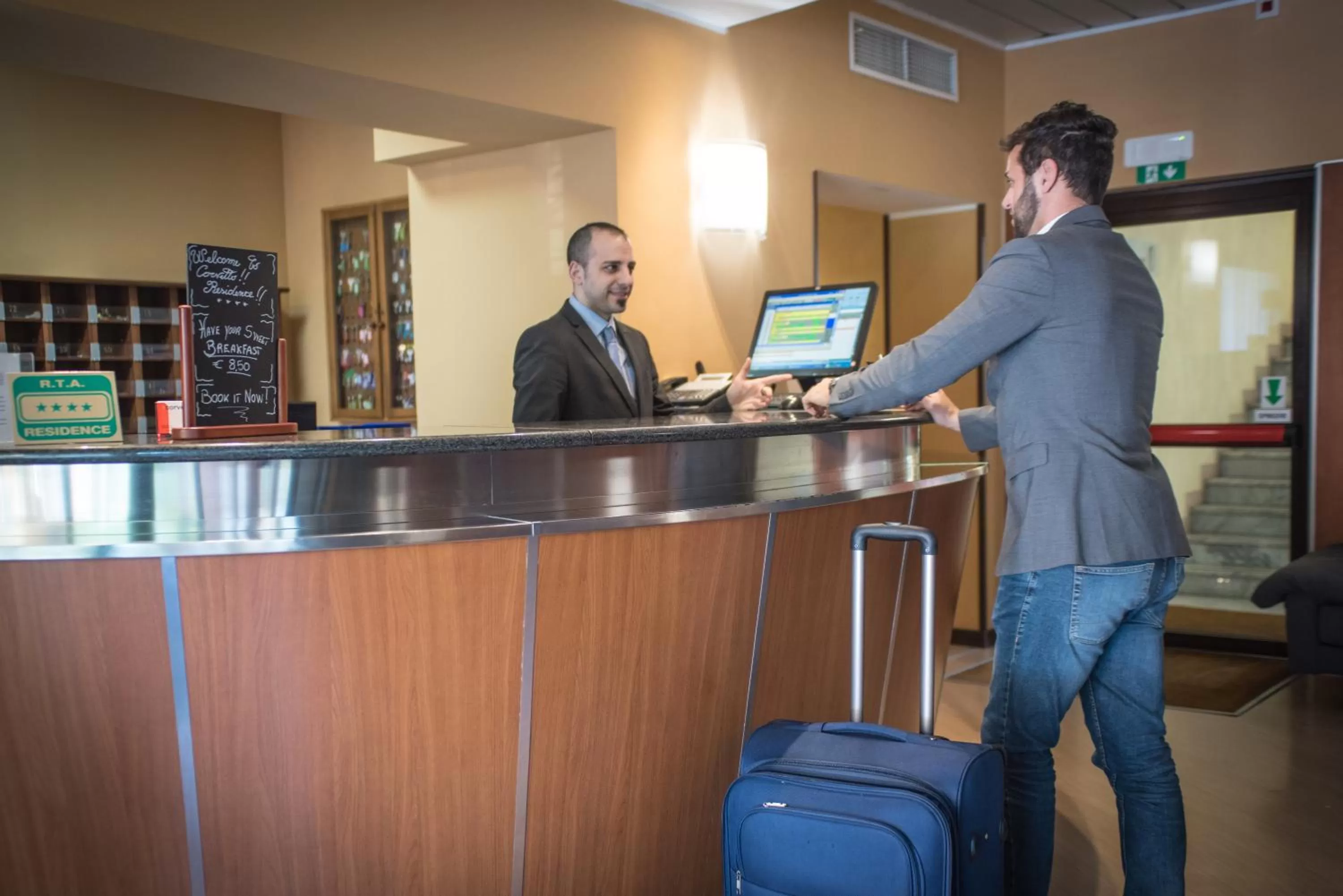 Staff in Corvetto Residence Porto Di Mare