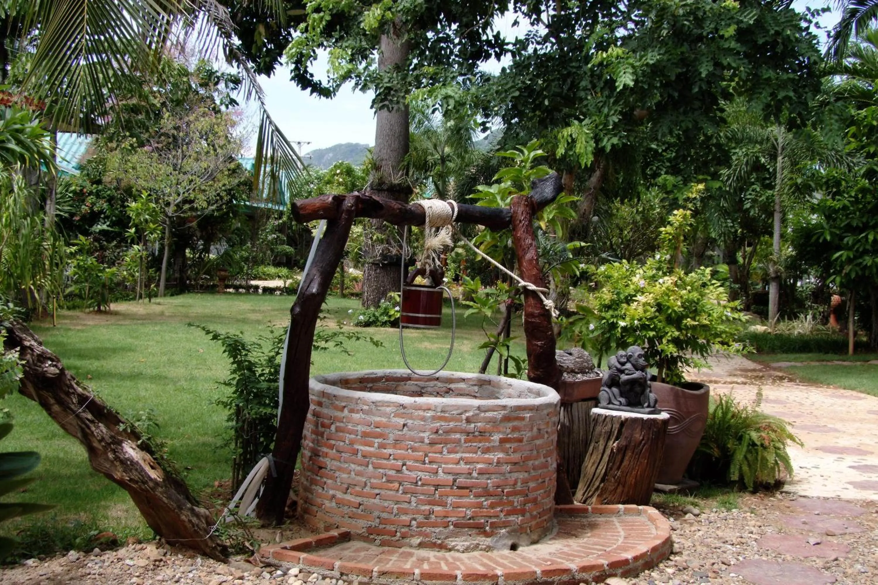 Facade/entrance in Samroiyod Holiday Resort
