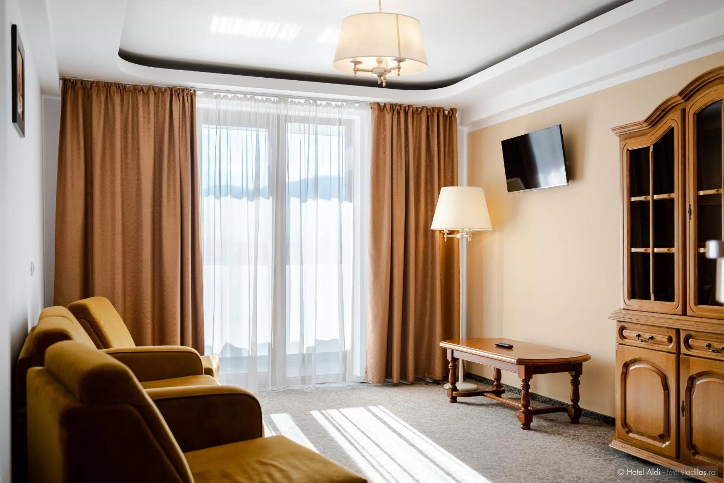 TV and multimedia in Hotel Aldi