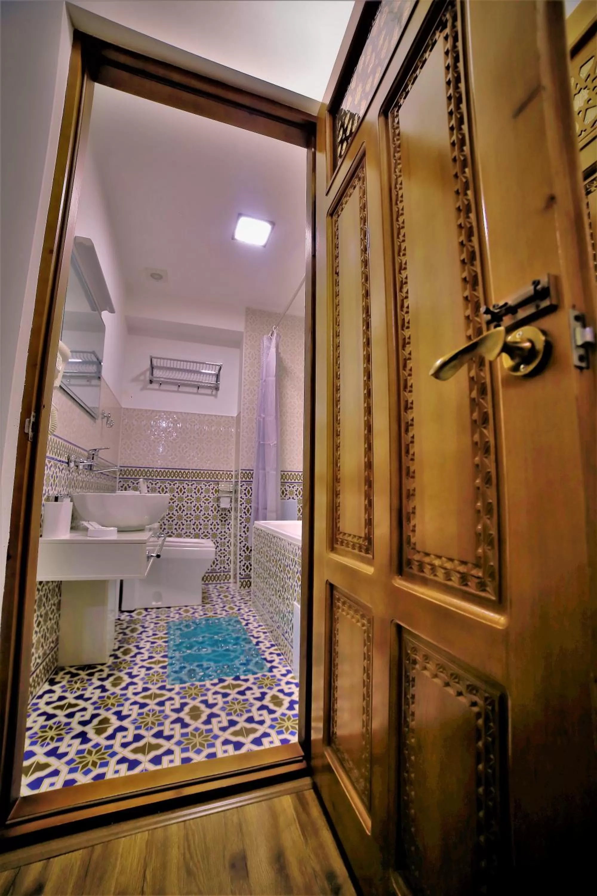 Budget Double or Twin Room in Hotel Ansi Boutique W&S terrace