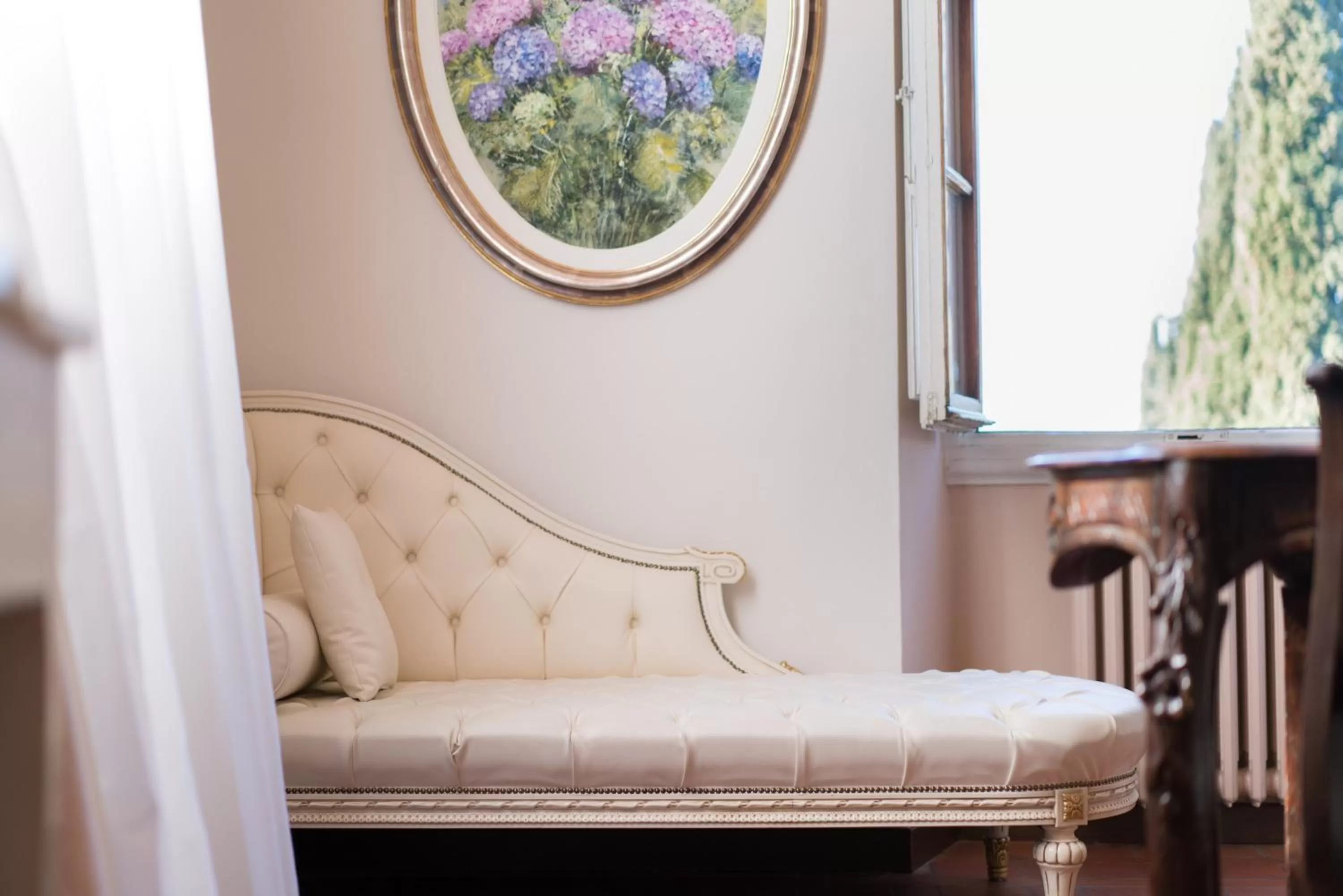 Decorative detail in Art Hotel Villa Agape - Place of Charme