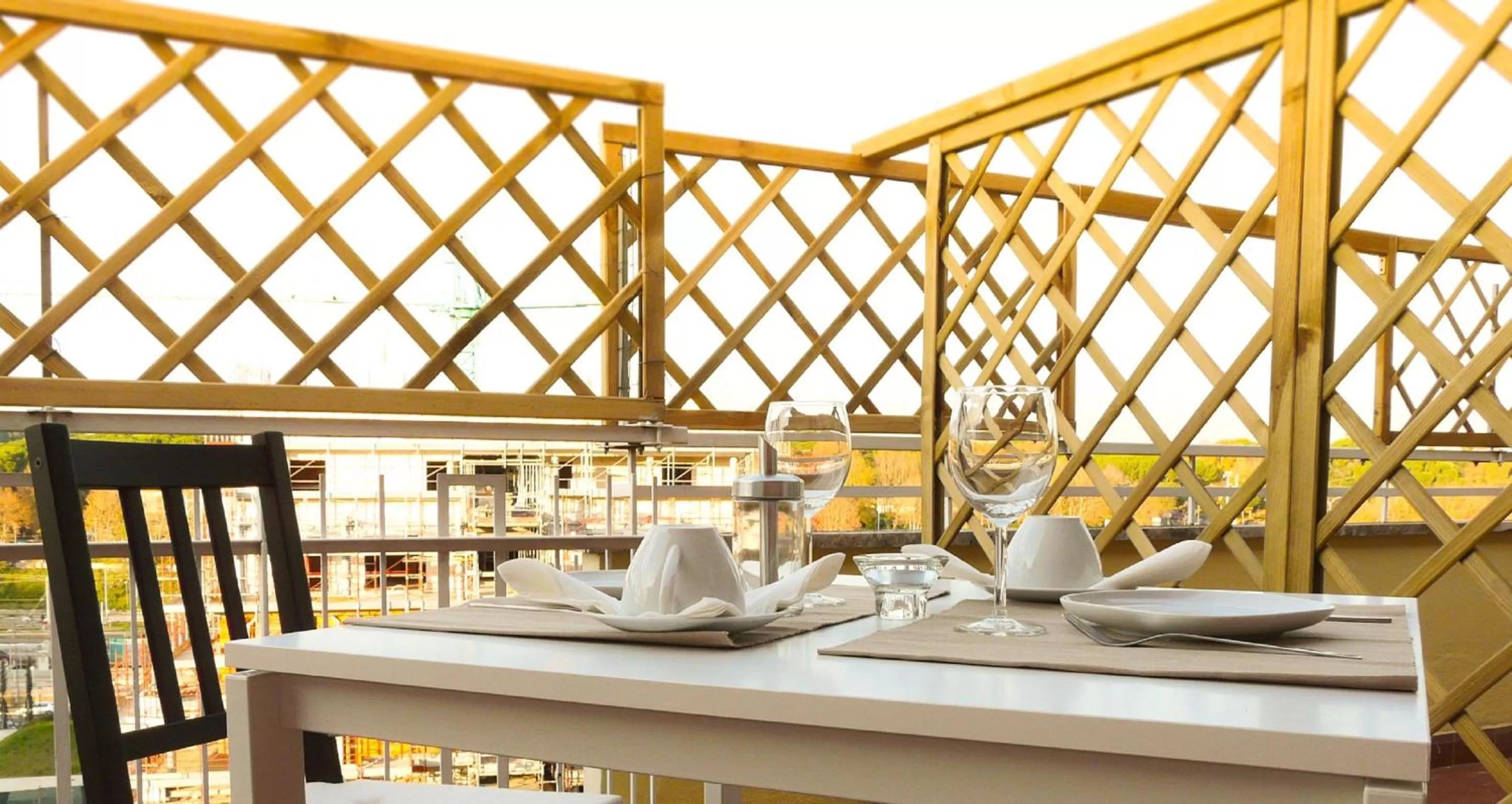 Restaurant/places to eat in Atticoromantica