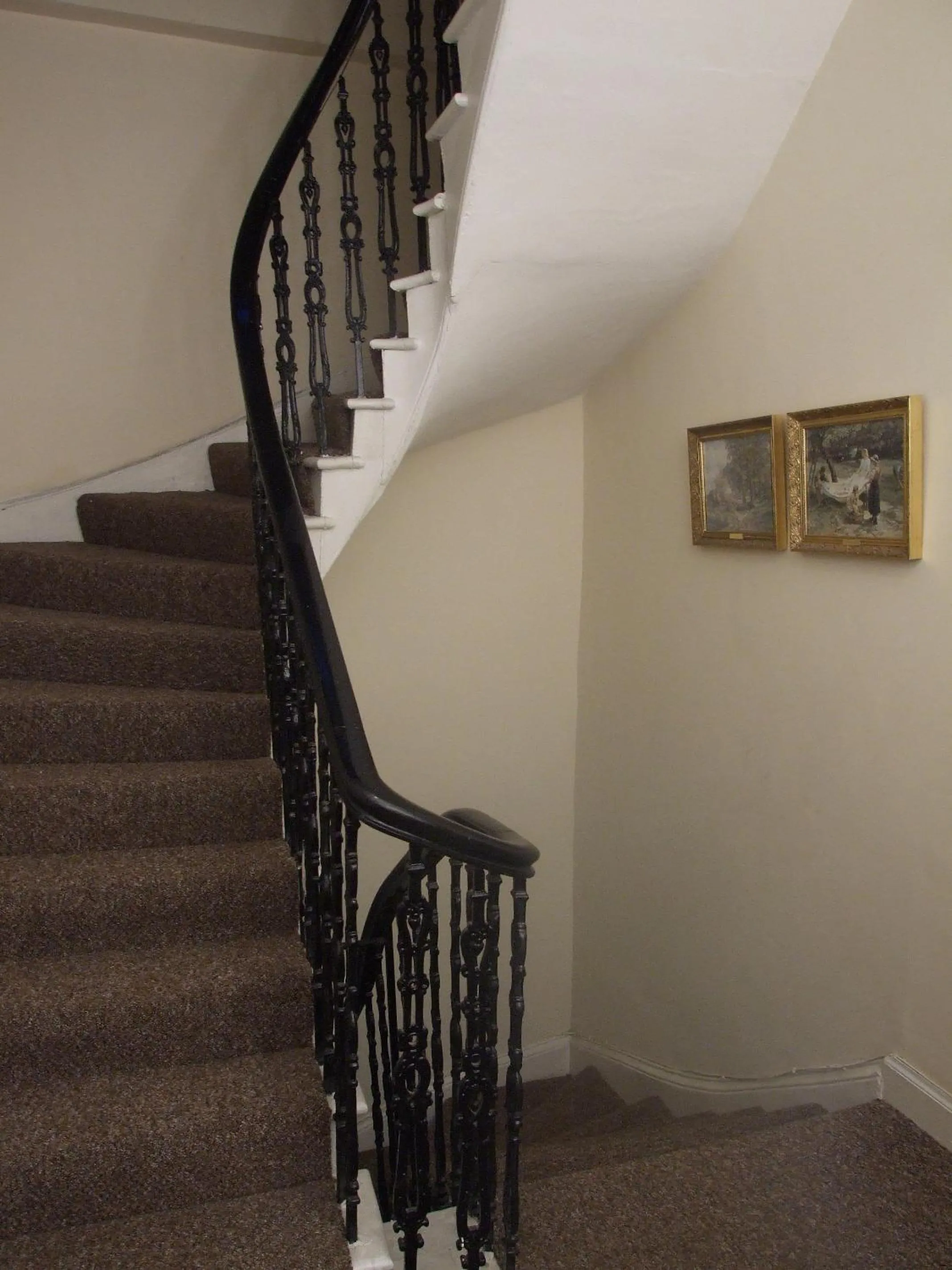 Lobby or reception in Glasgow House