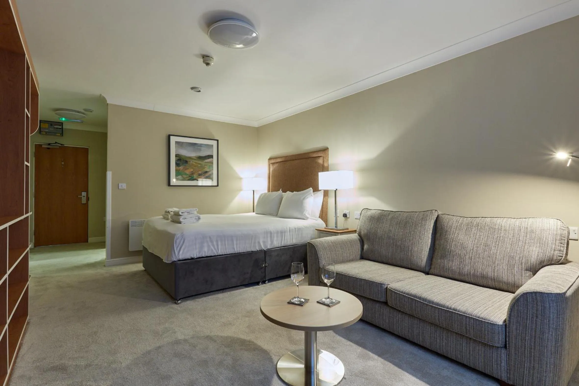 Bed in Southview Park Hotel