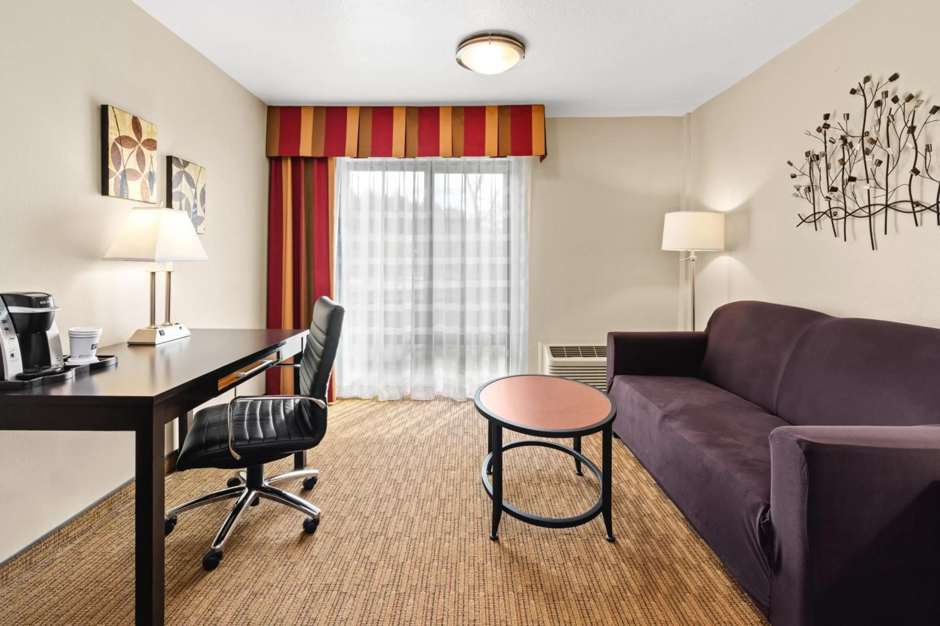 Photo of the whole room in Holiday Inn Express Portland SE - Clackamas Area by IHG