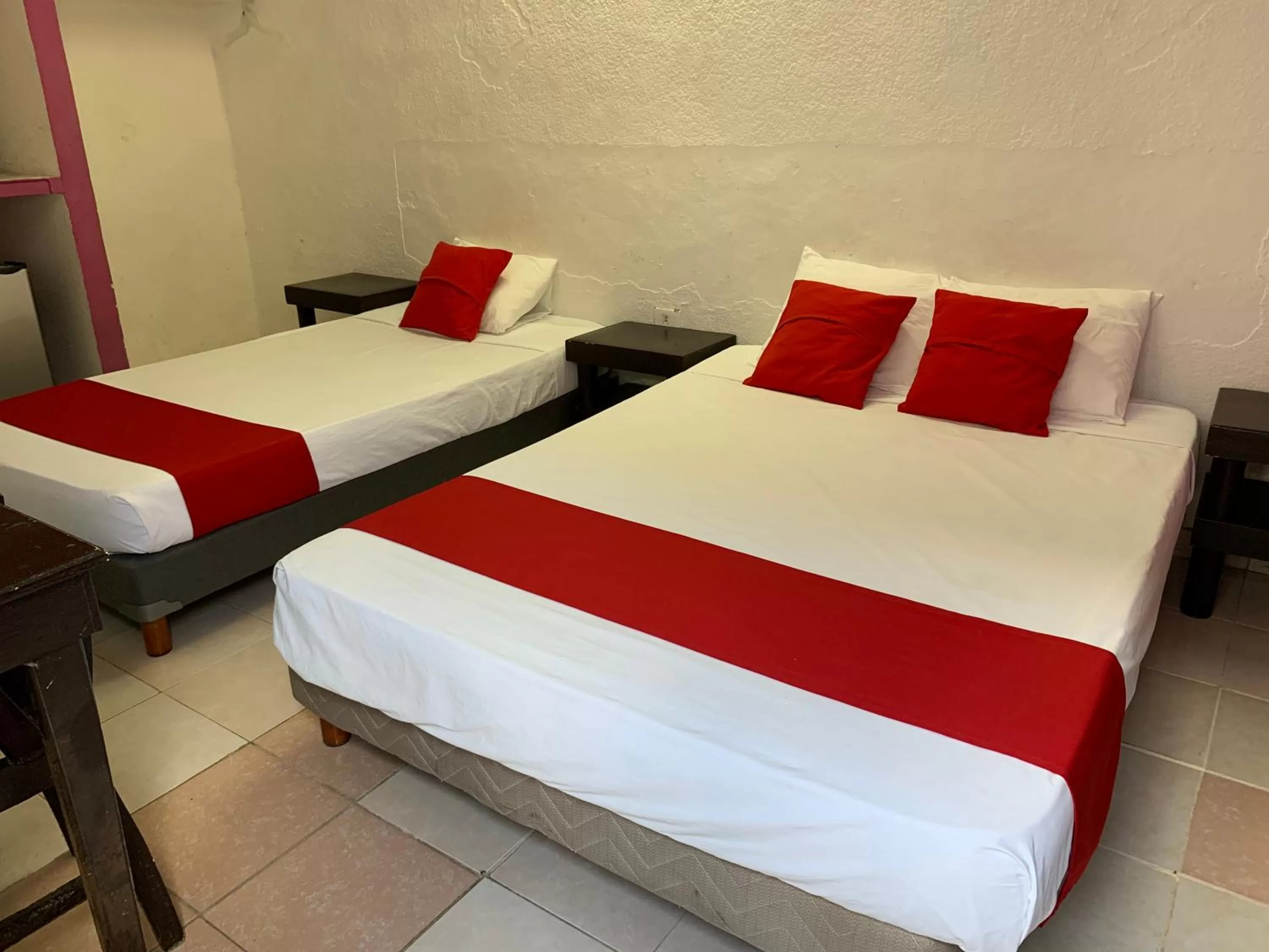 Bedroom, Bed in Hotel Aventura