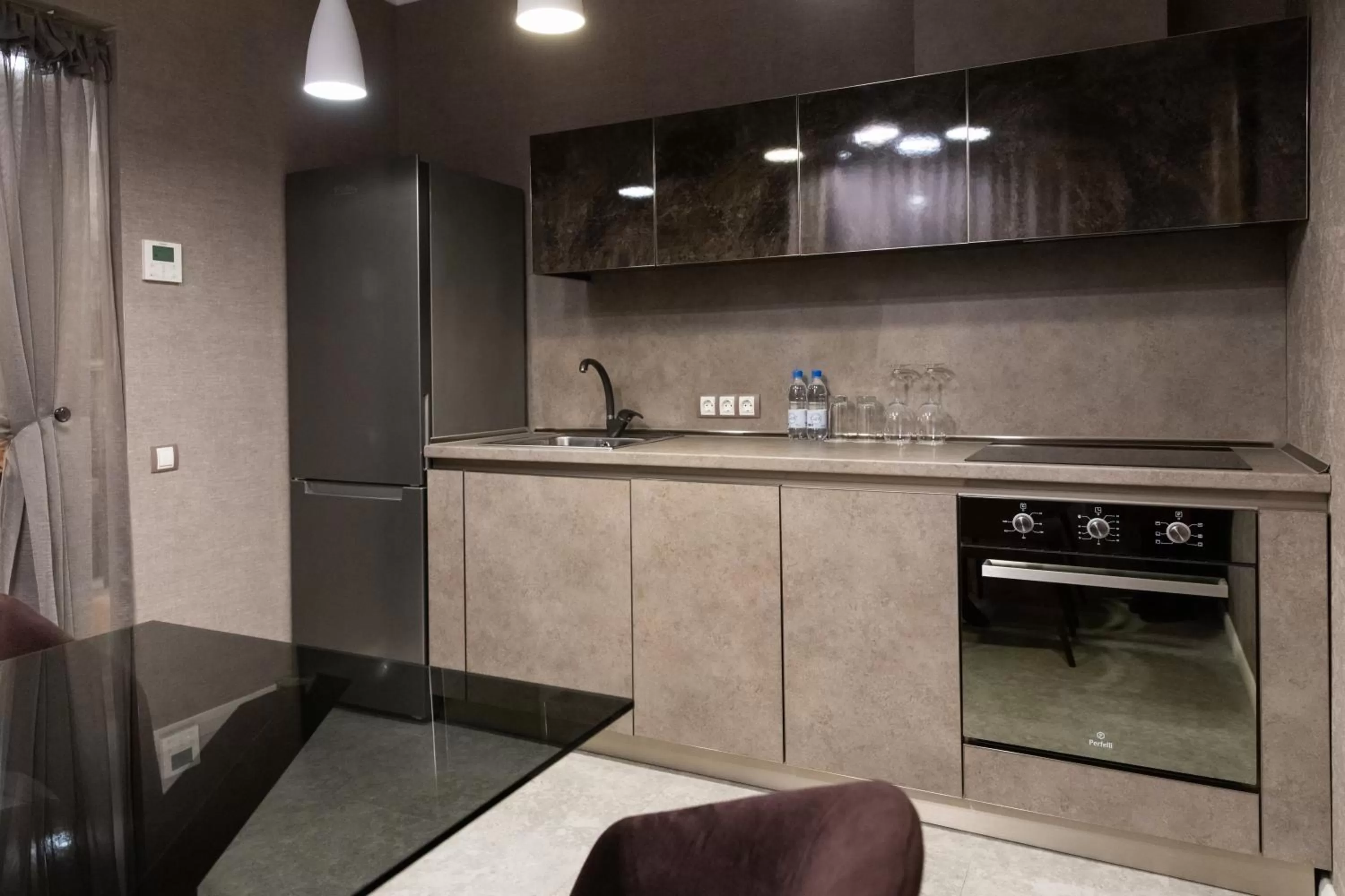 Kitchen or kitchenette, Kitchen/Kitchenette in Hotel "Mandarin Clubhouse"