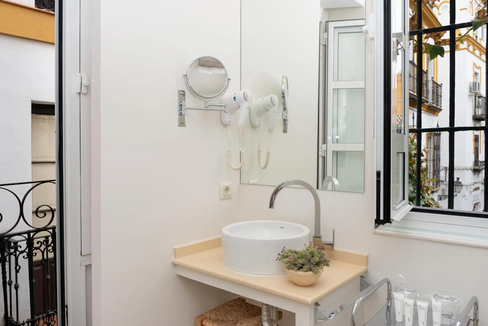 Bathroom in Hotel Boutique Elvira Plaza