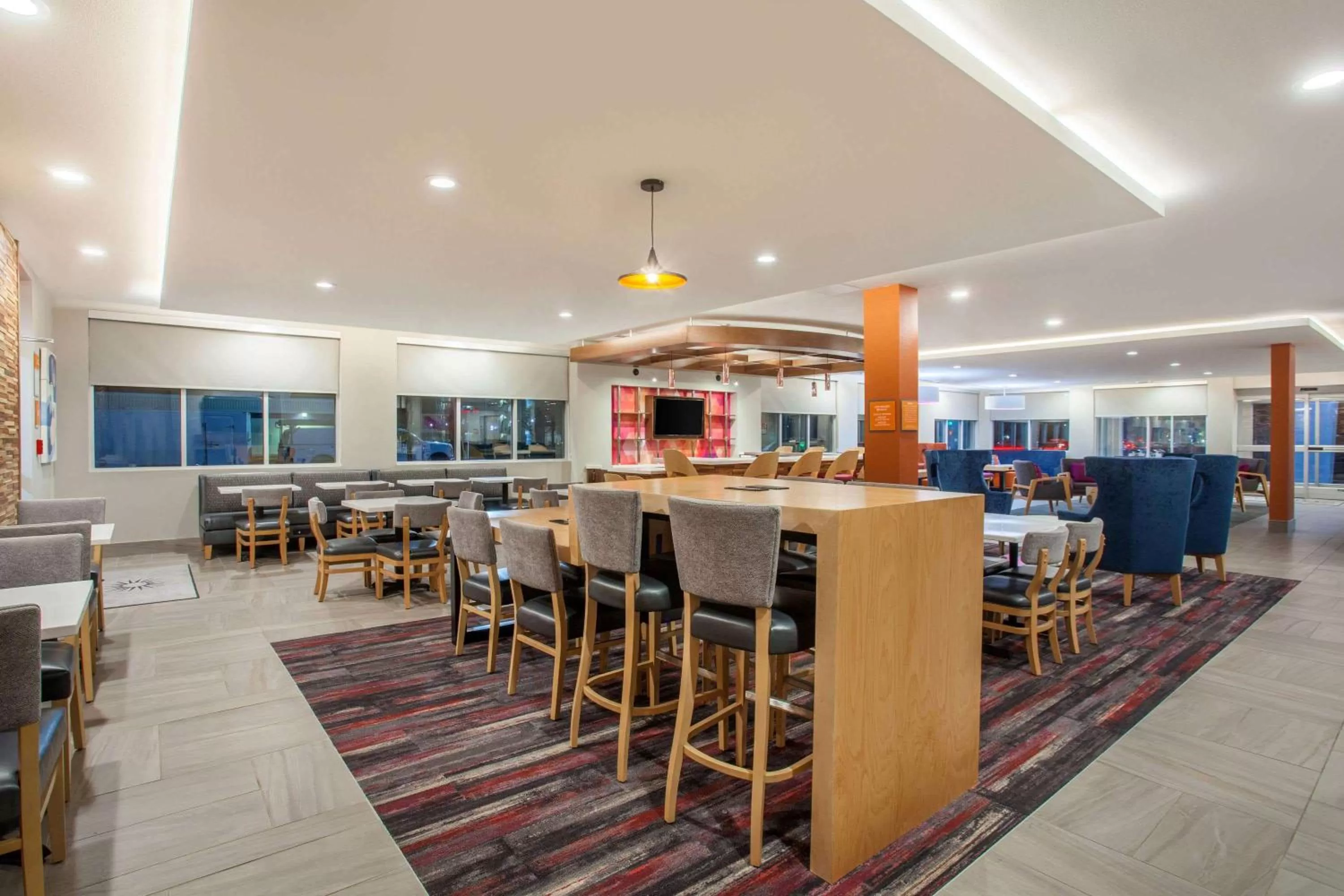 Restaurant/places to eat in La Quinta by Wyndham Madera