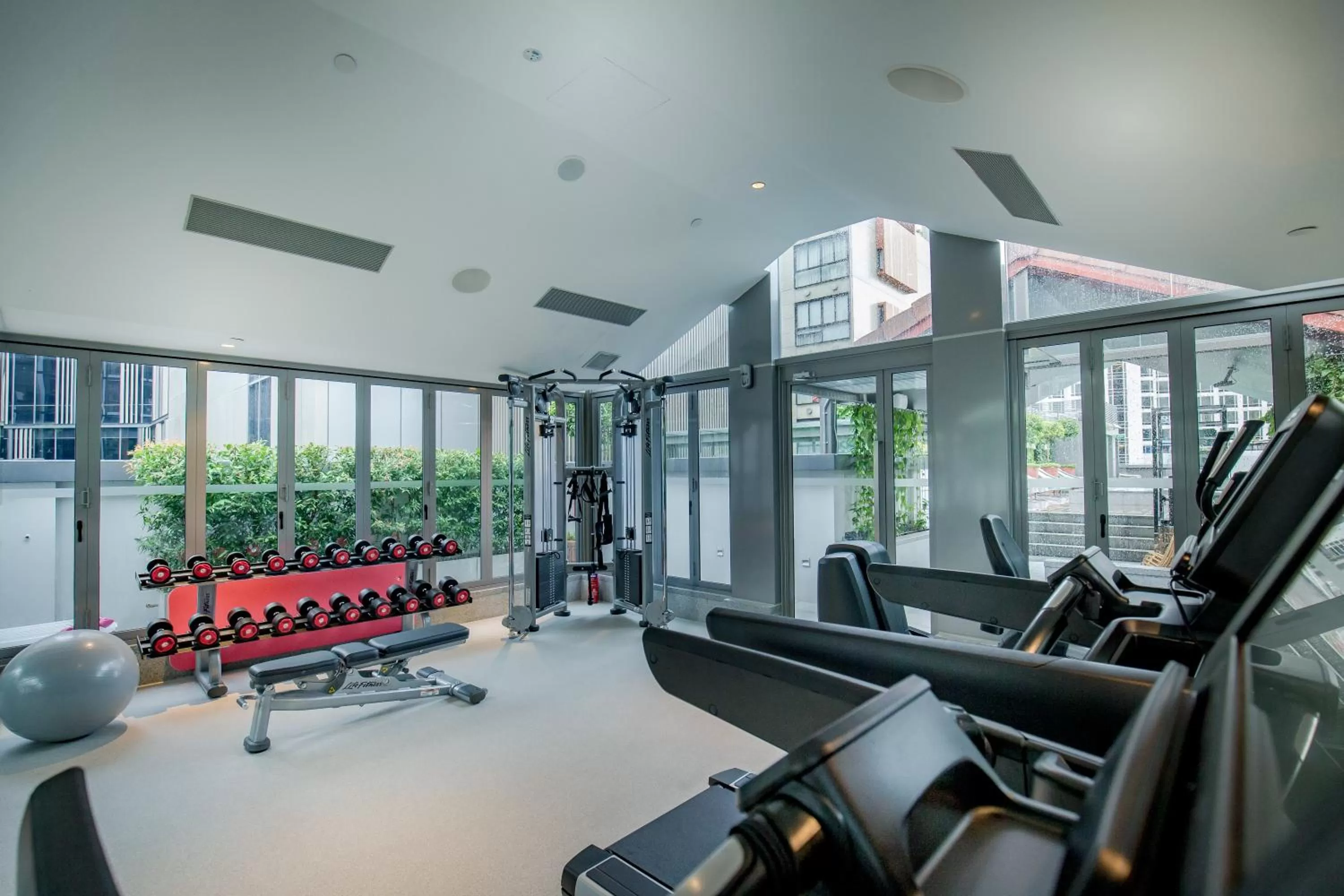 Fitness centre/facilities in M Social Singapore