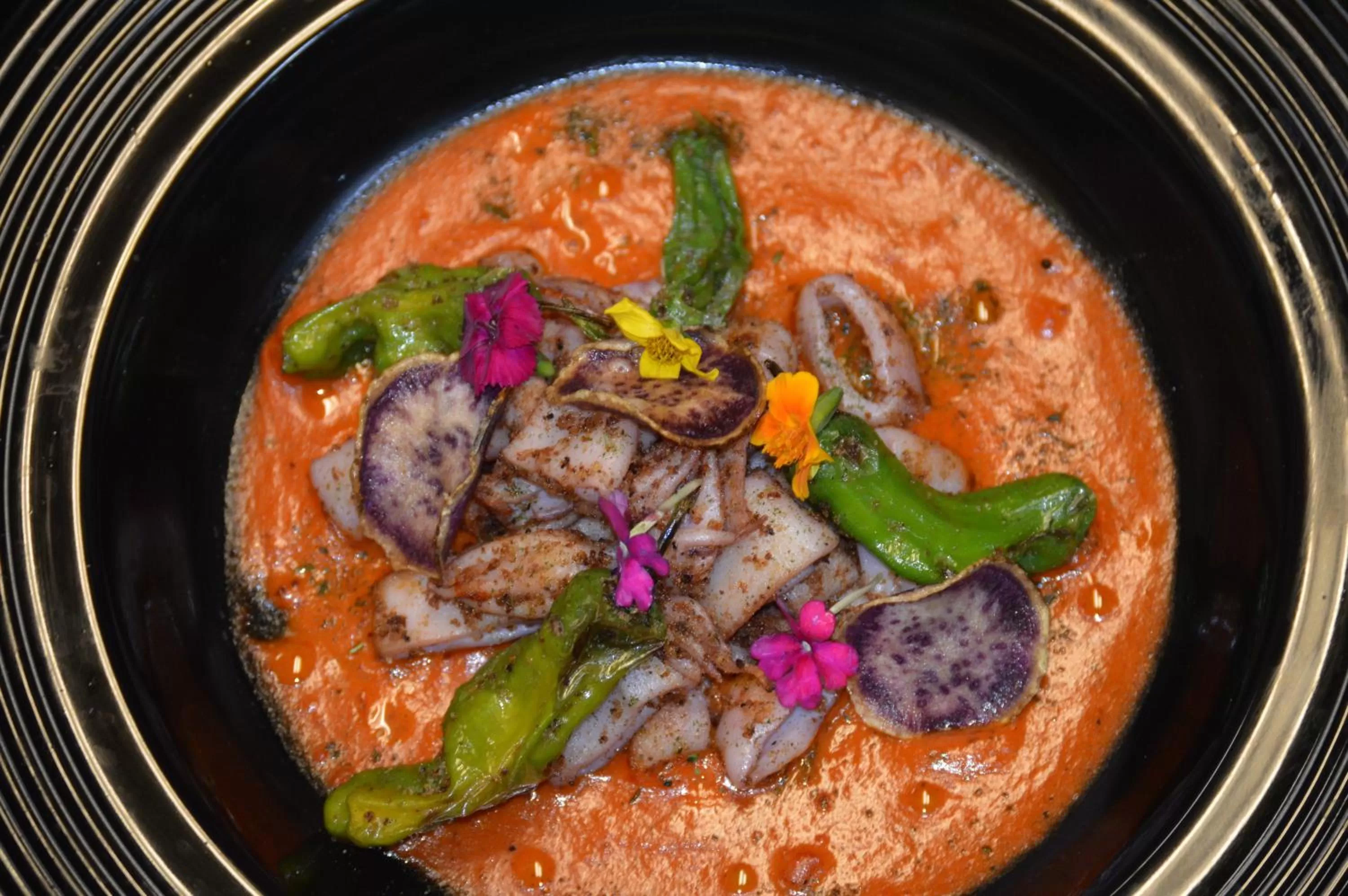 Restaurant/places to eat in ALO Hotel by Ayres, Orange